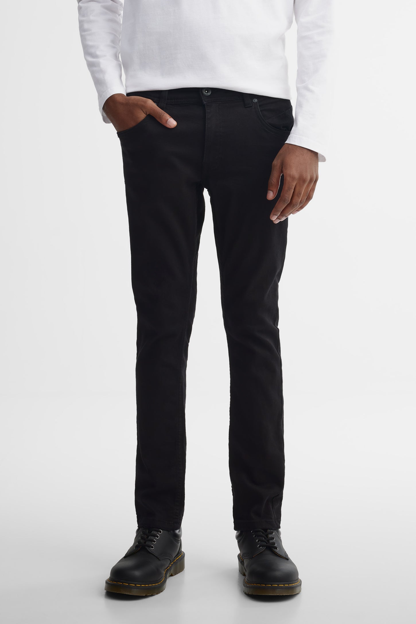 Jeans jambe étroite 30'', coton bio - Homme && NOIR