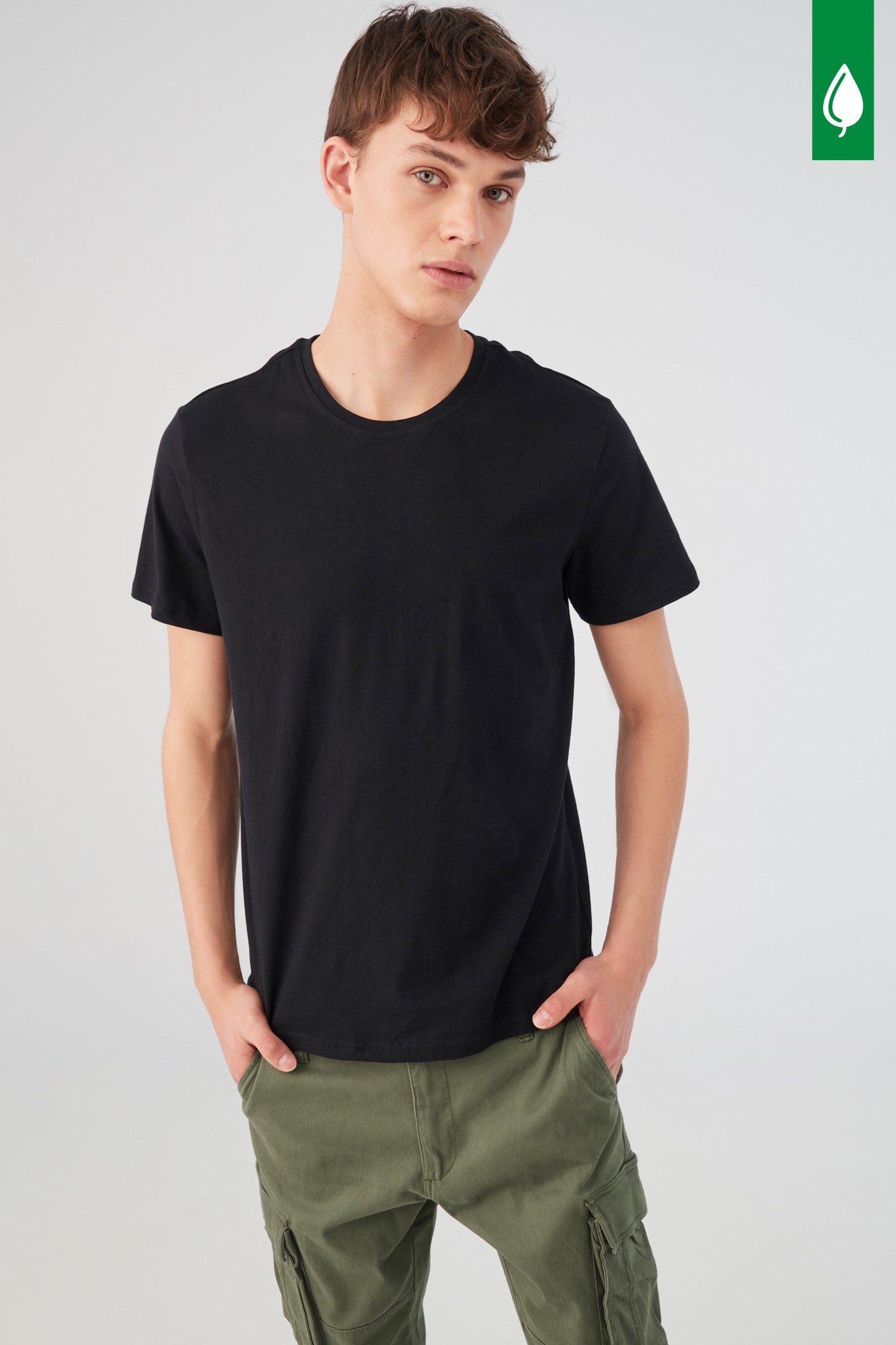 Chandail essentiel en coton bio - Homme && NOIR