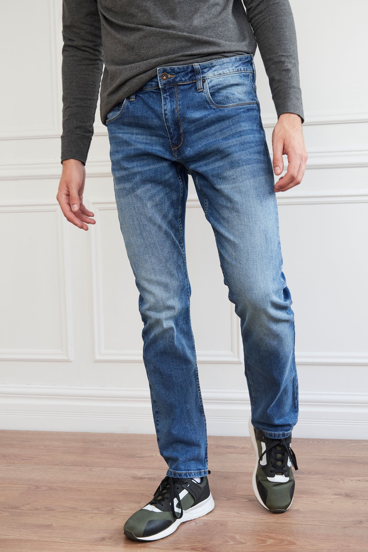 Jeans à coupe régulière - Homme && MARIN