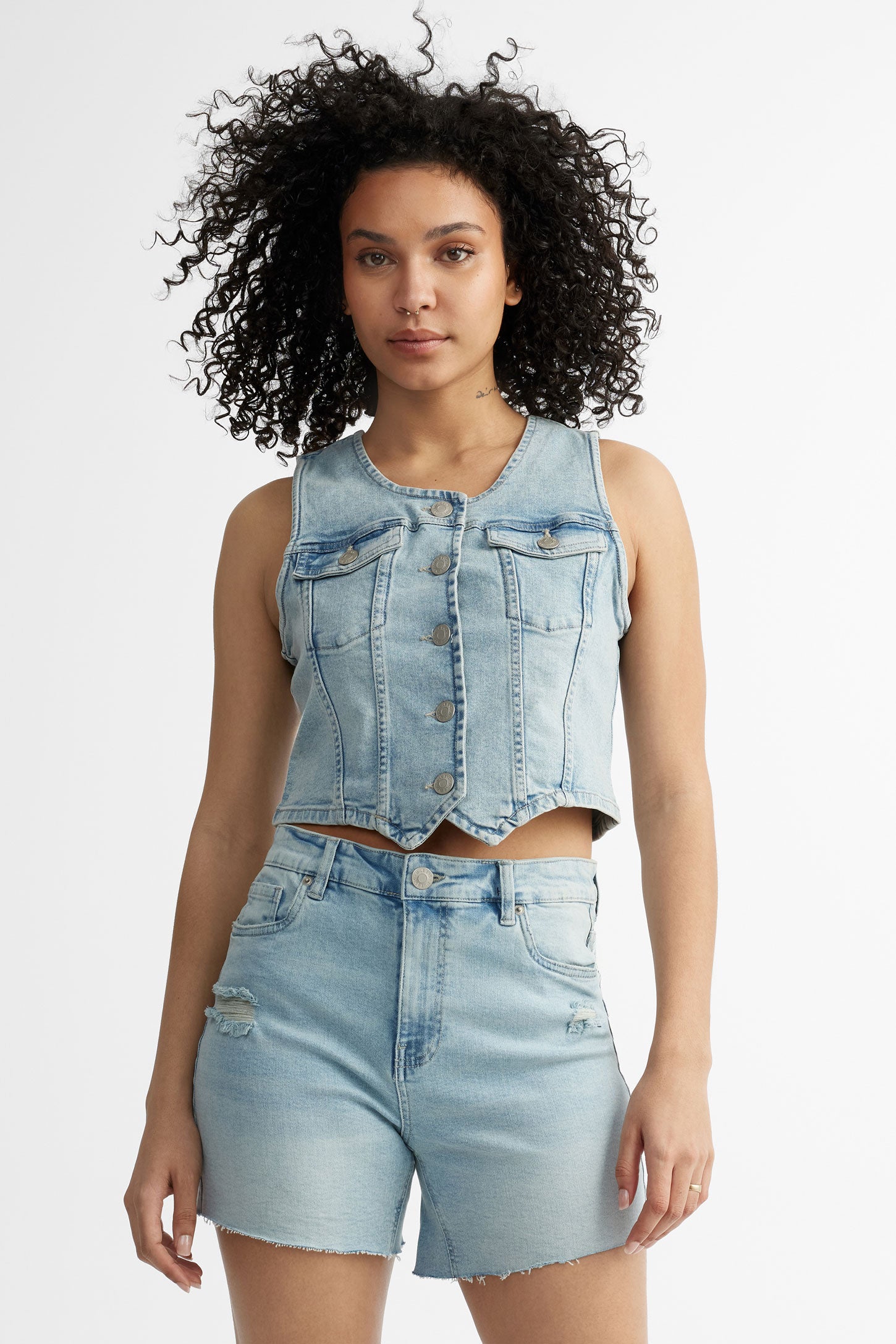 Veste sans manches en jeans - Femme && BLEU PALE