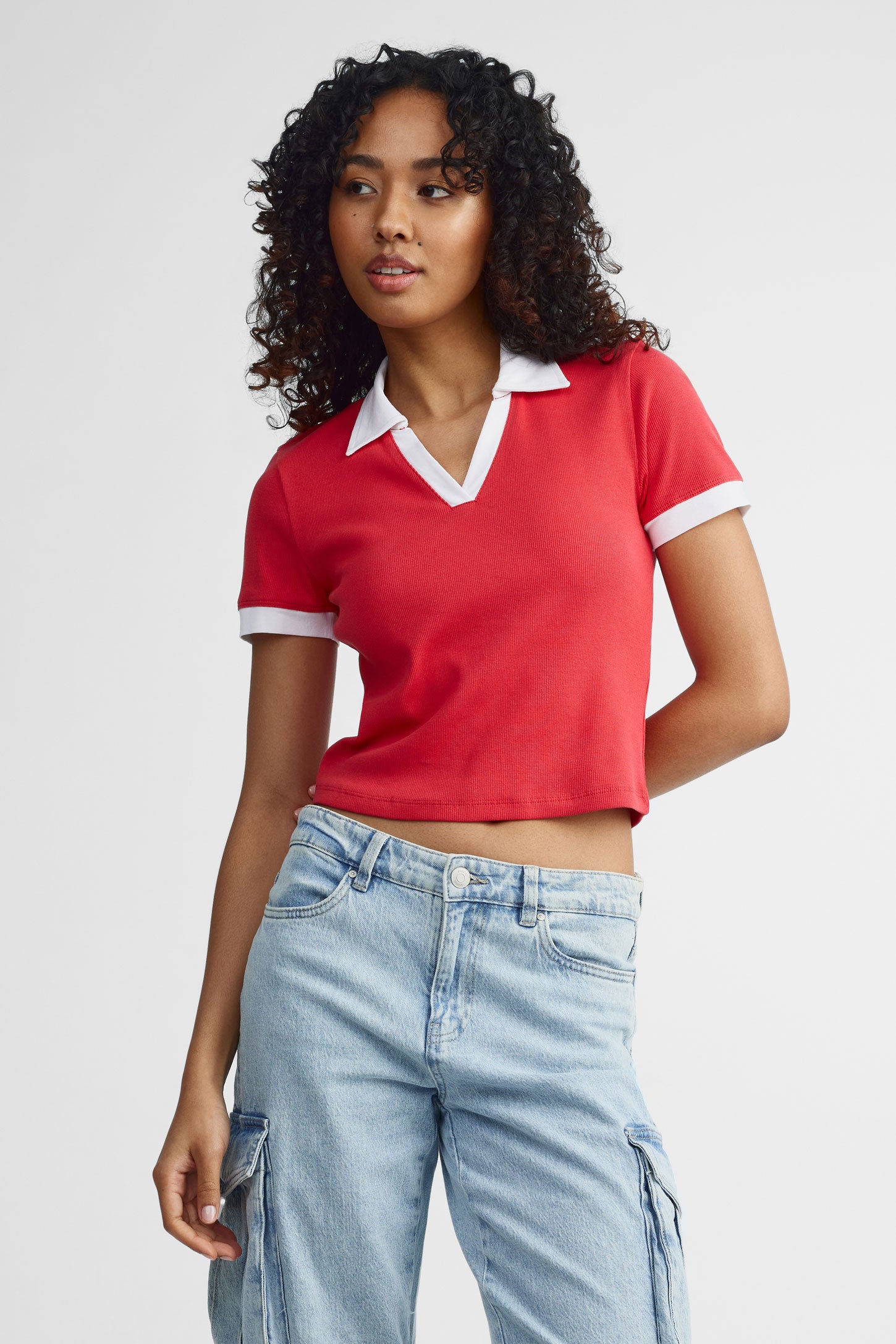 Polo manches courtes coupe écourtée - Femme && ROUGE