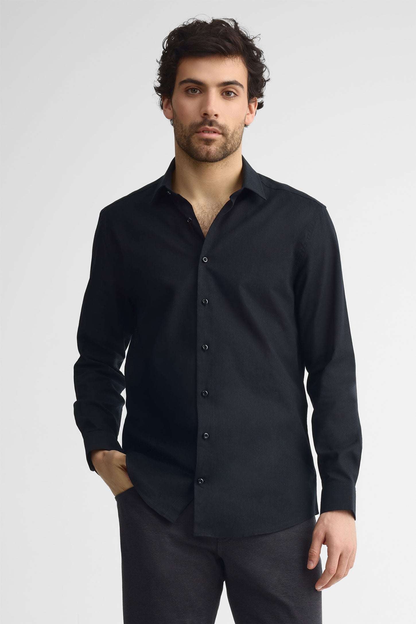 Chemise coupe ajustée lin et coton habillé - Homme && NOIR