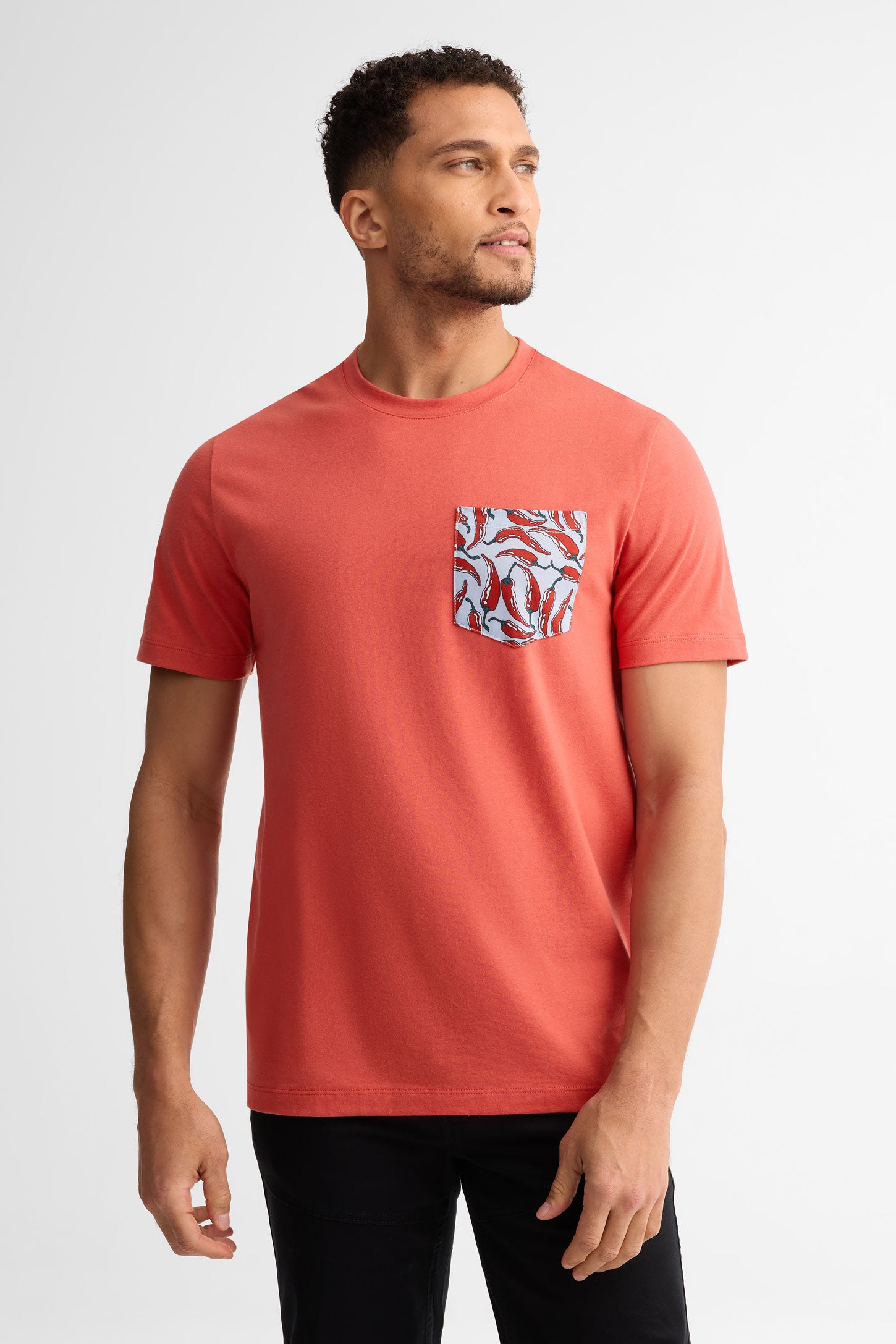 T-shirt col rond coton, 2/30$ - Homme && ROUGE