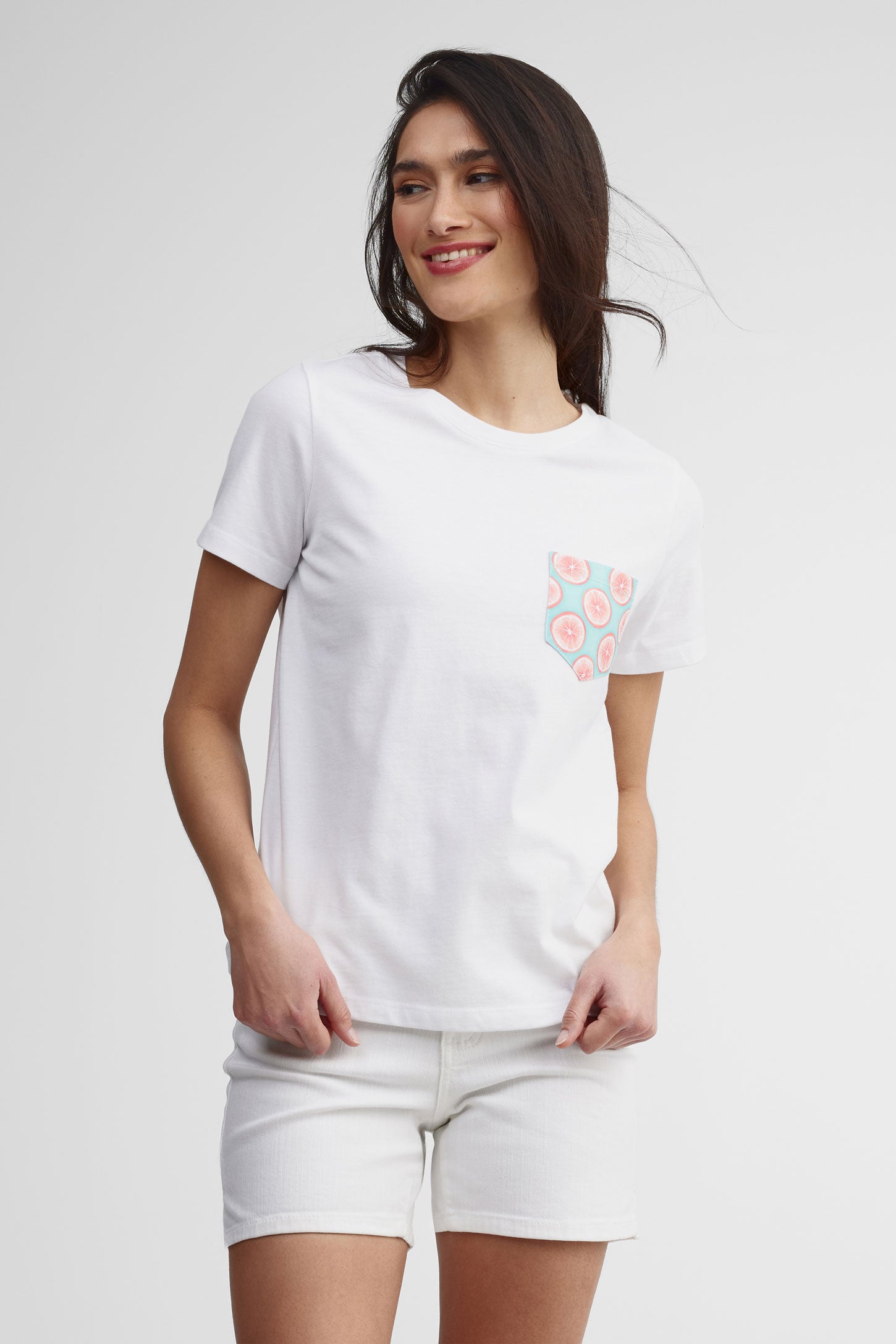 T-shirt à poche coton, 2/30$ - Femme && BLANC