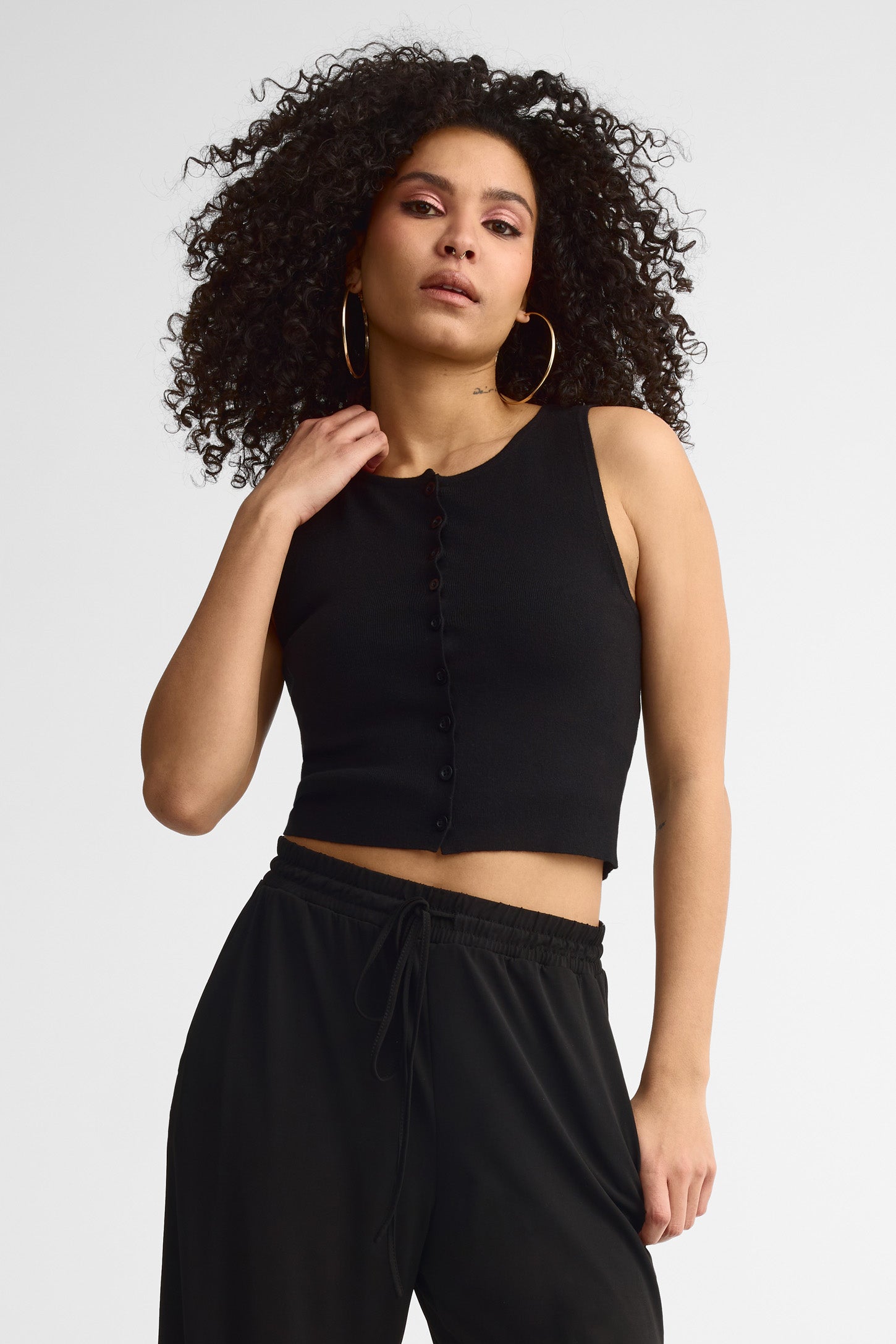 Camisole en tricot à boutons - Femme && NOIR