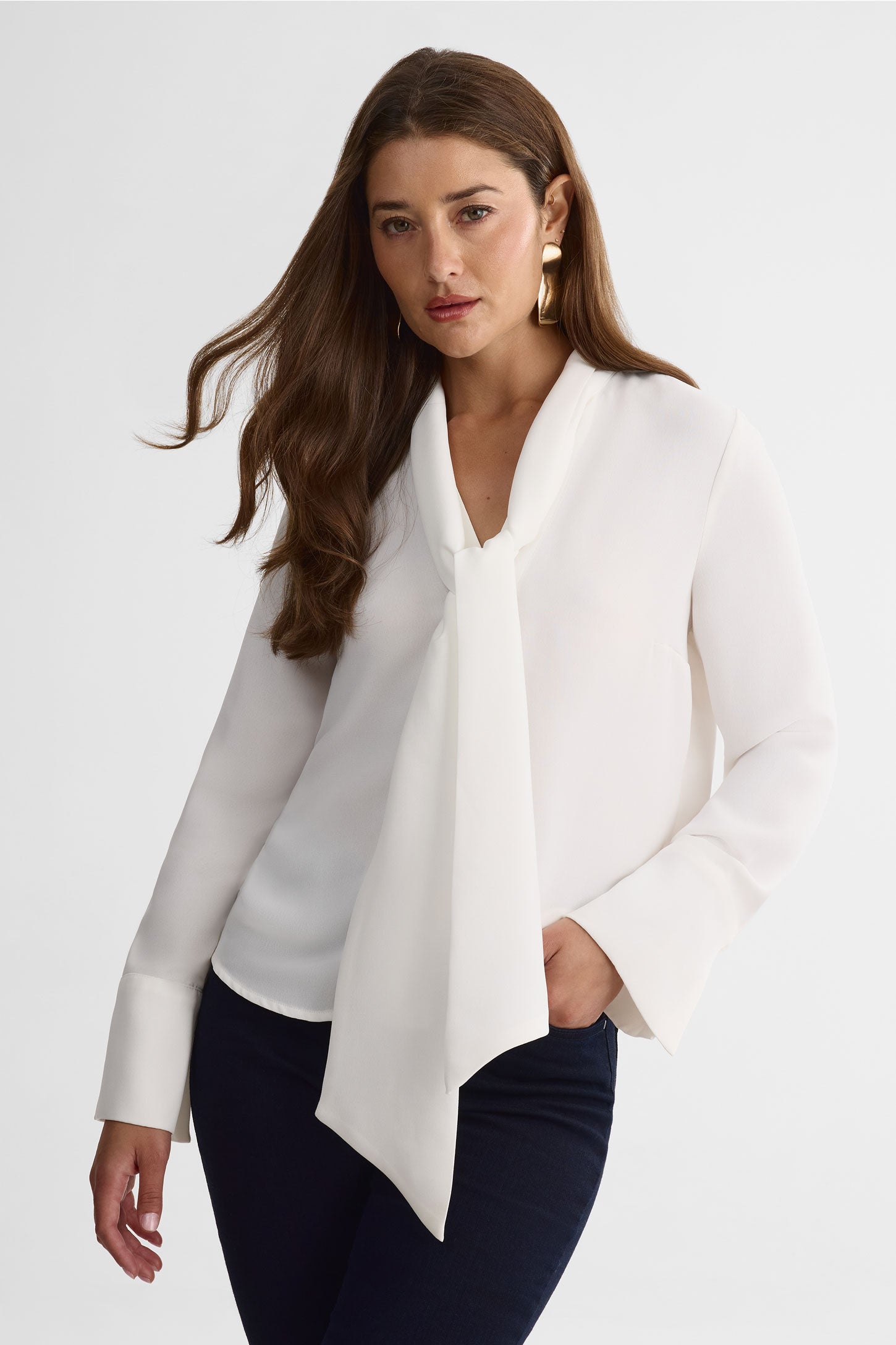 Blouse à col cravate – Femme && BLANC