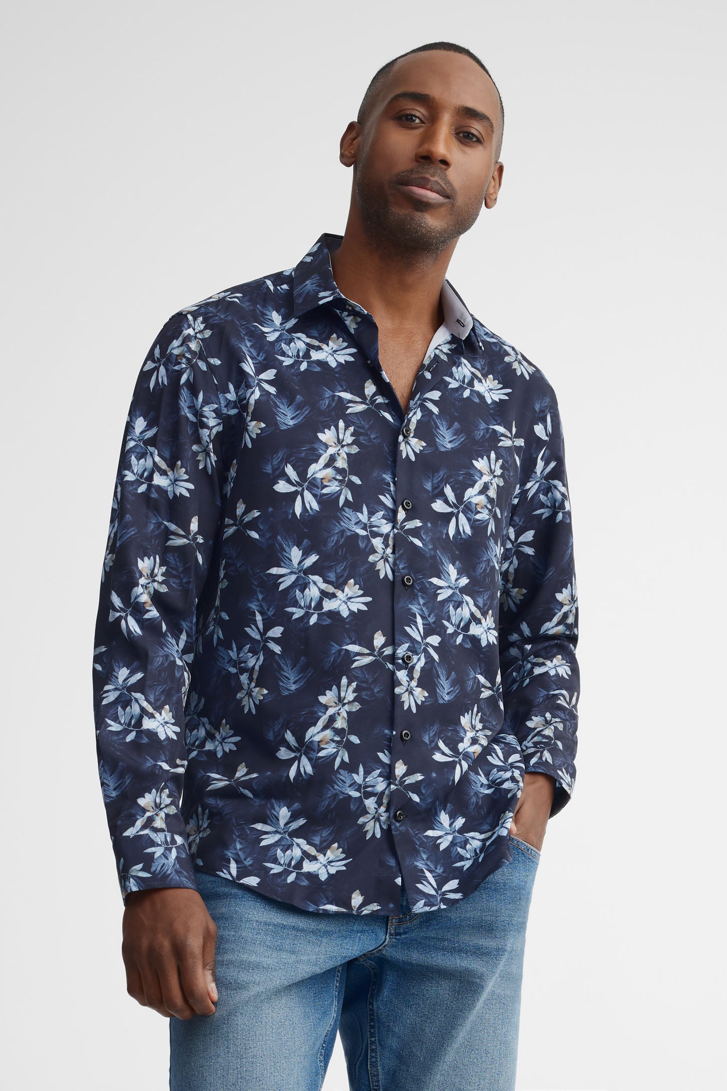 Chemise manches longues coupe ajustée - Homme && NOIR/MULTI
