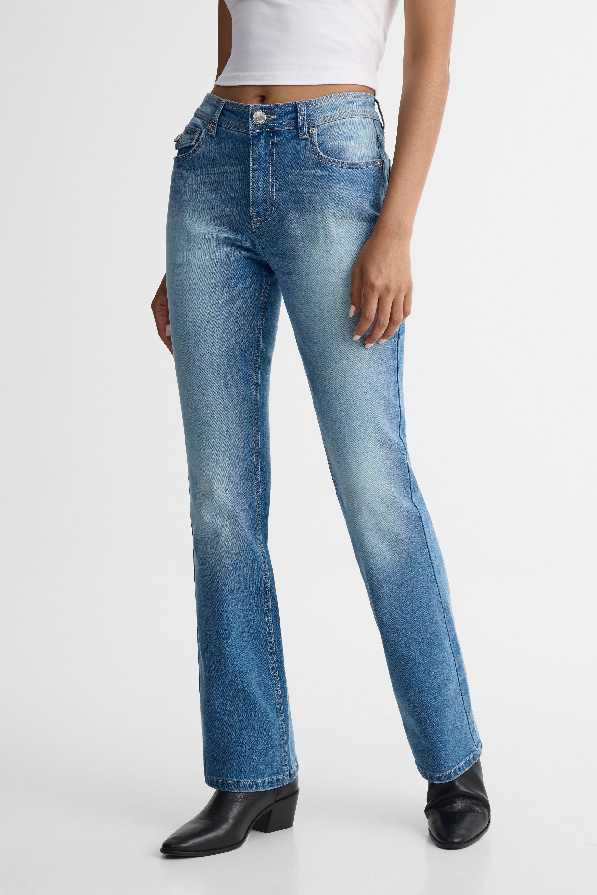 Jeans ''bootcut'' - Femme && DENIM MOYEN