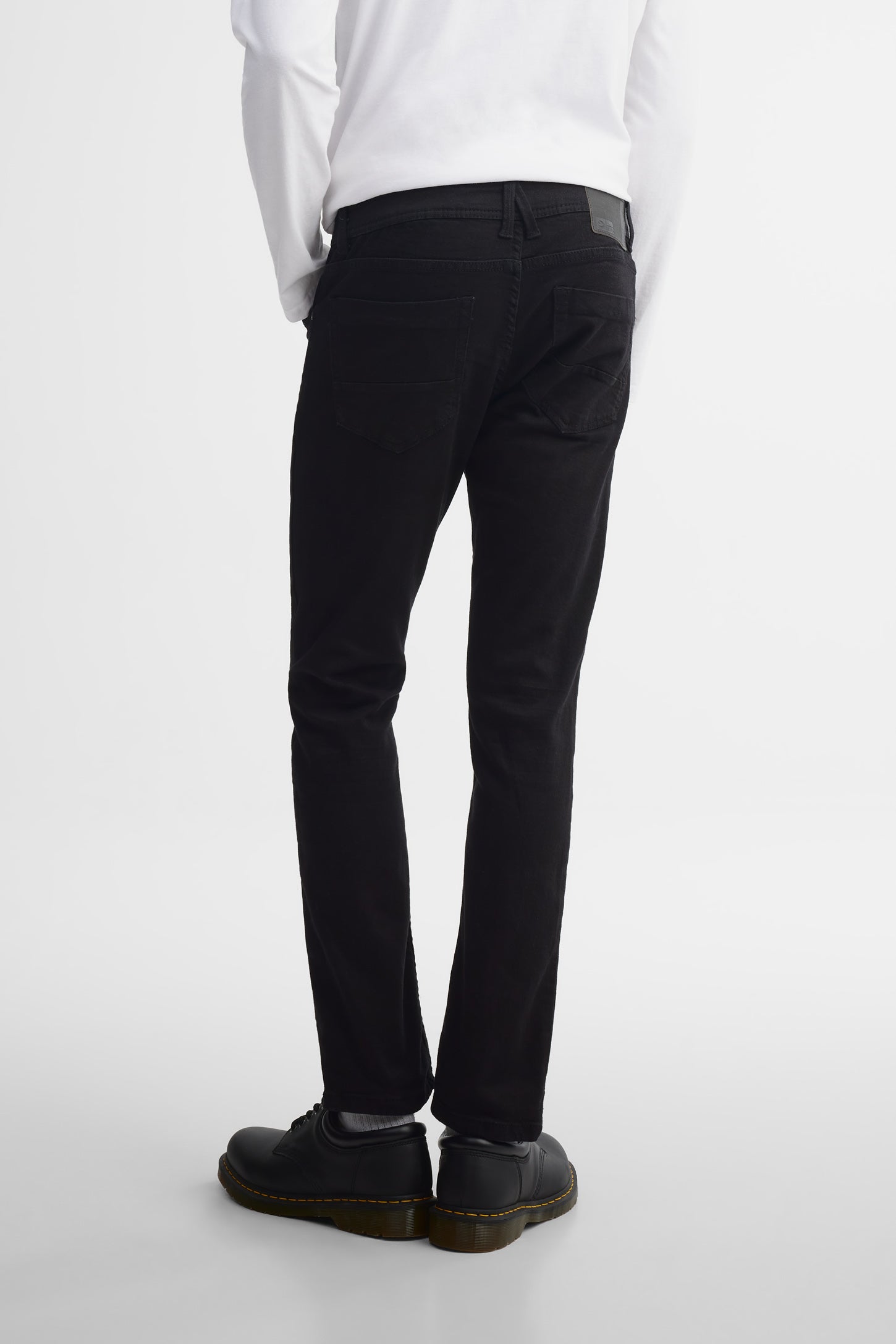 Jeans jambe étroite 30'', coton bio - Homme && NOIR