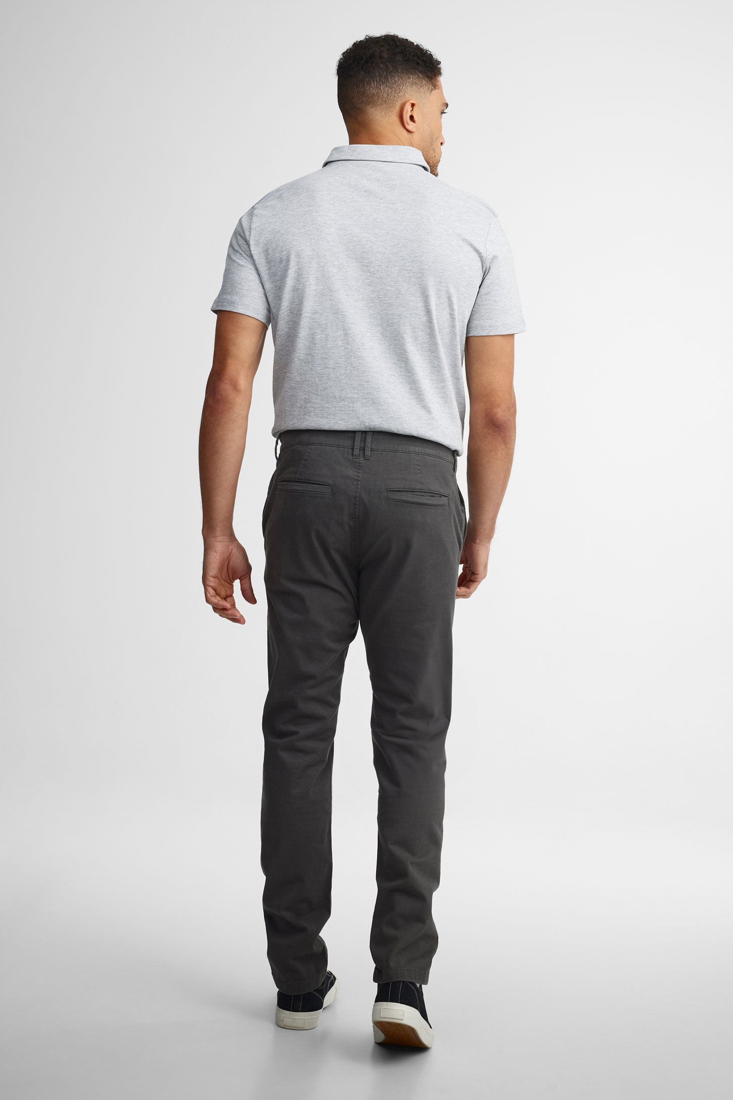 Pantalon chino coupe ajustée - Homme && GRIS FONCE