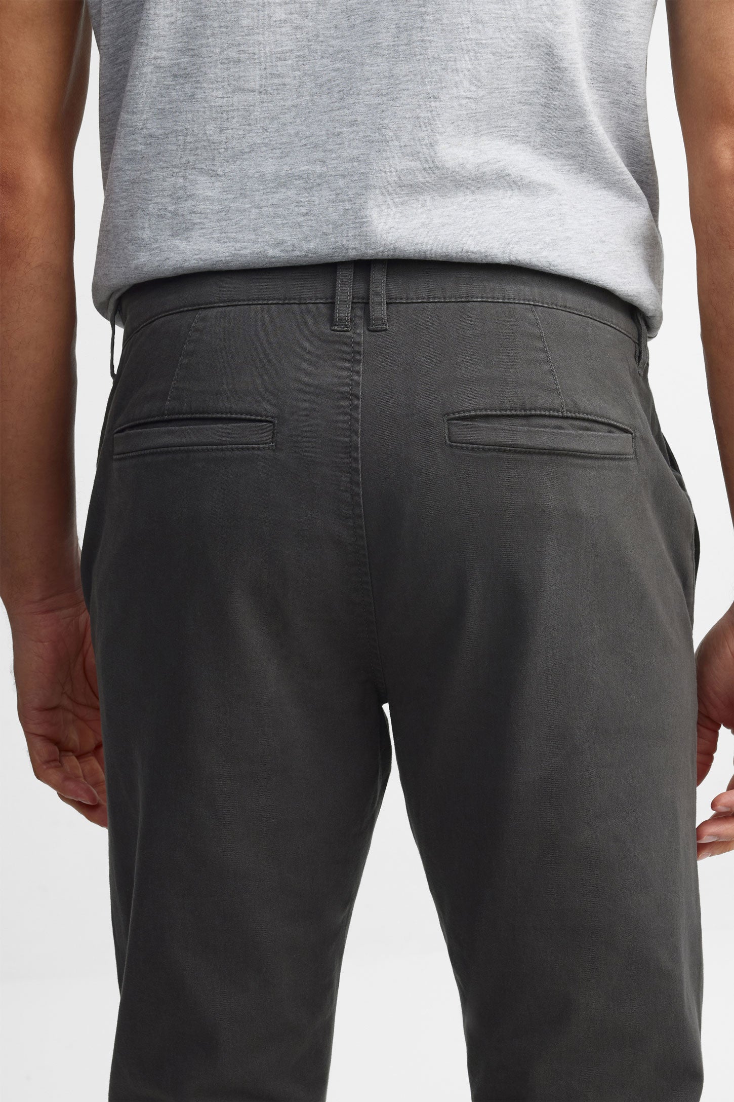 Pantalon chino coupe ajustée - Homme && GRIS FONCE