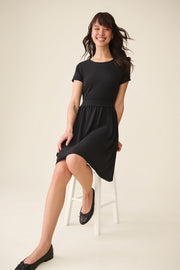 Robe à manches courtes col rond évasée - Femme && NOIR