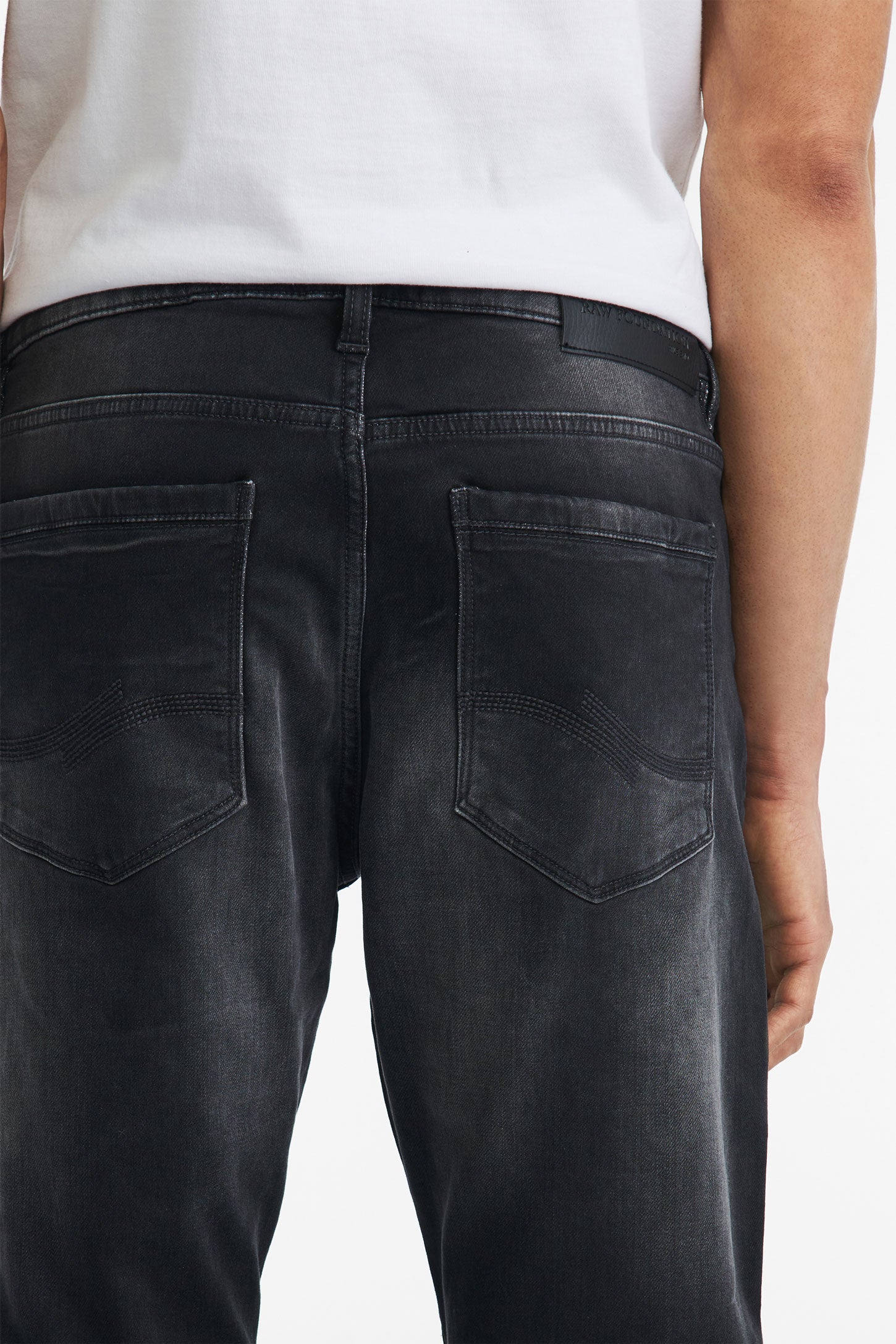 Jeans gris foncé coupe régulière - Homme && CHARBON