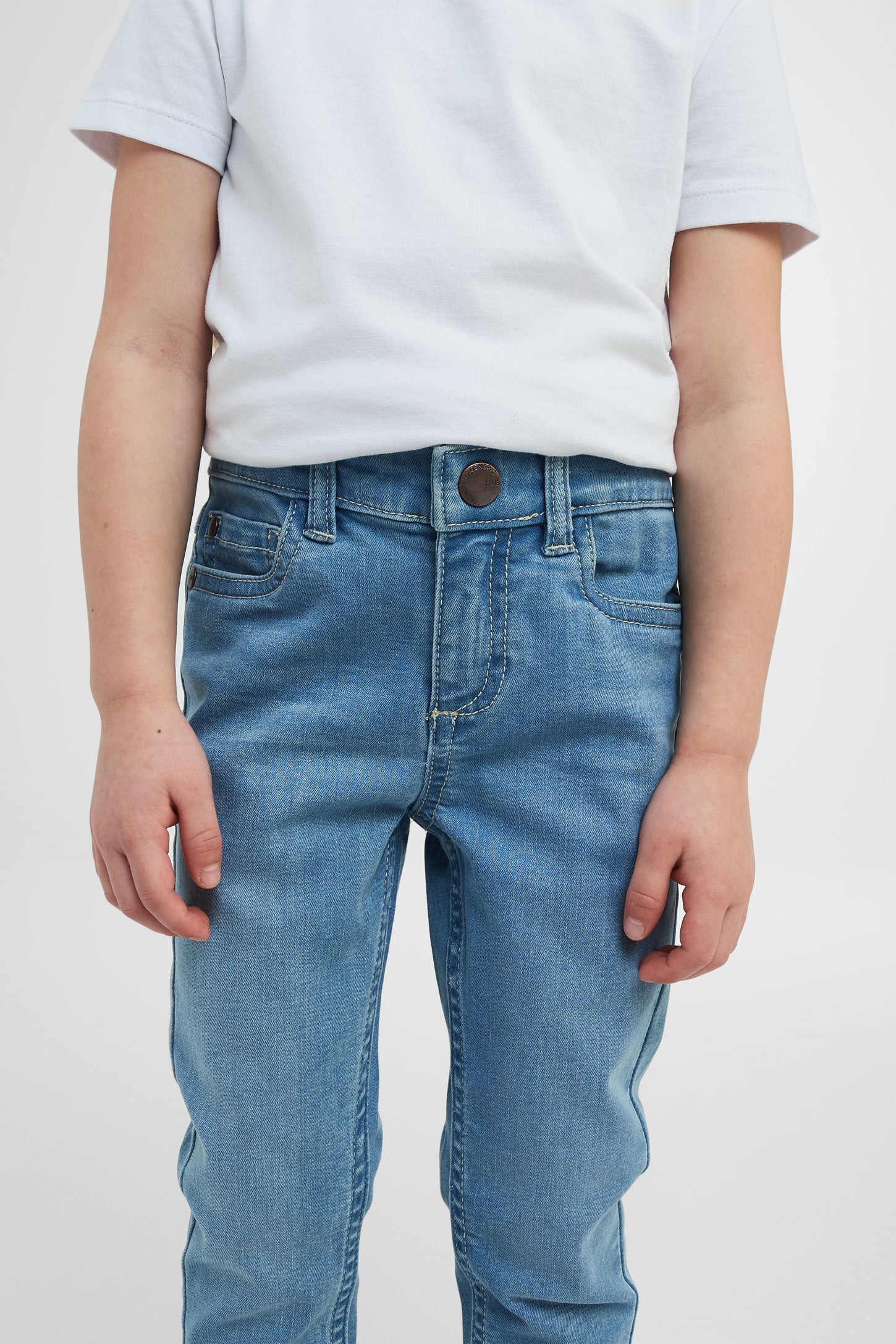 Jeans en matière recyclée - Enfant fille && BLEU CLAIR