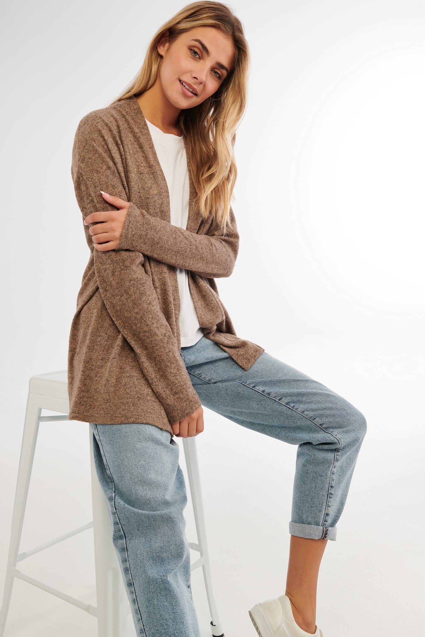 Cardigan en tricot - Femme && BRUN