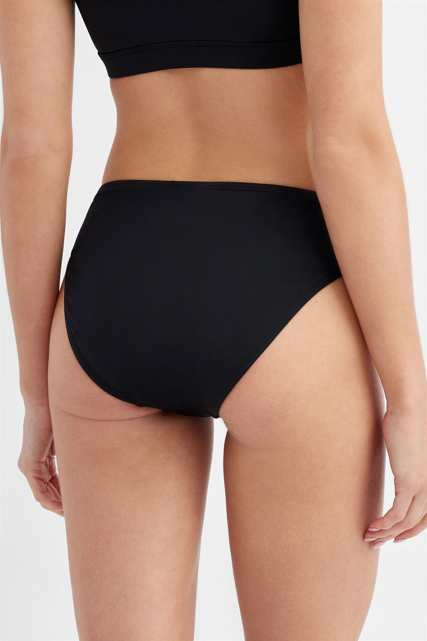 Culotte de maillot taille semi-haute 2/40$ - Femme && NOIR