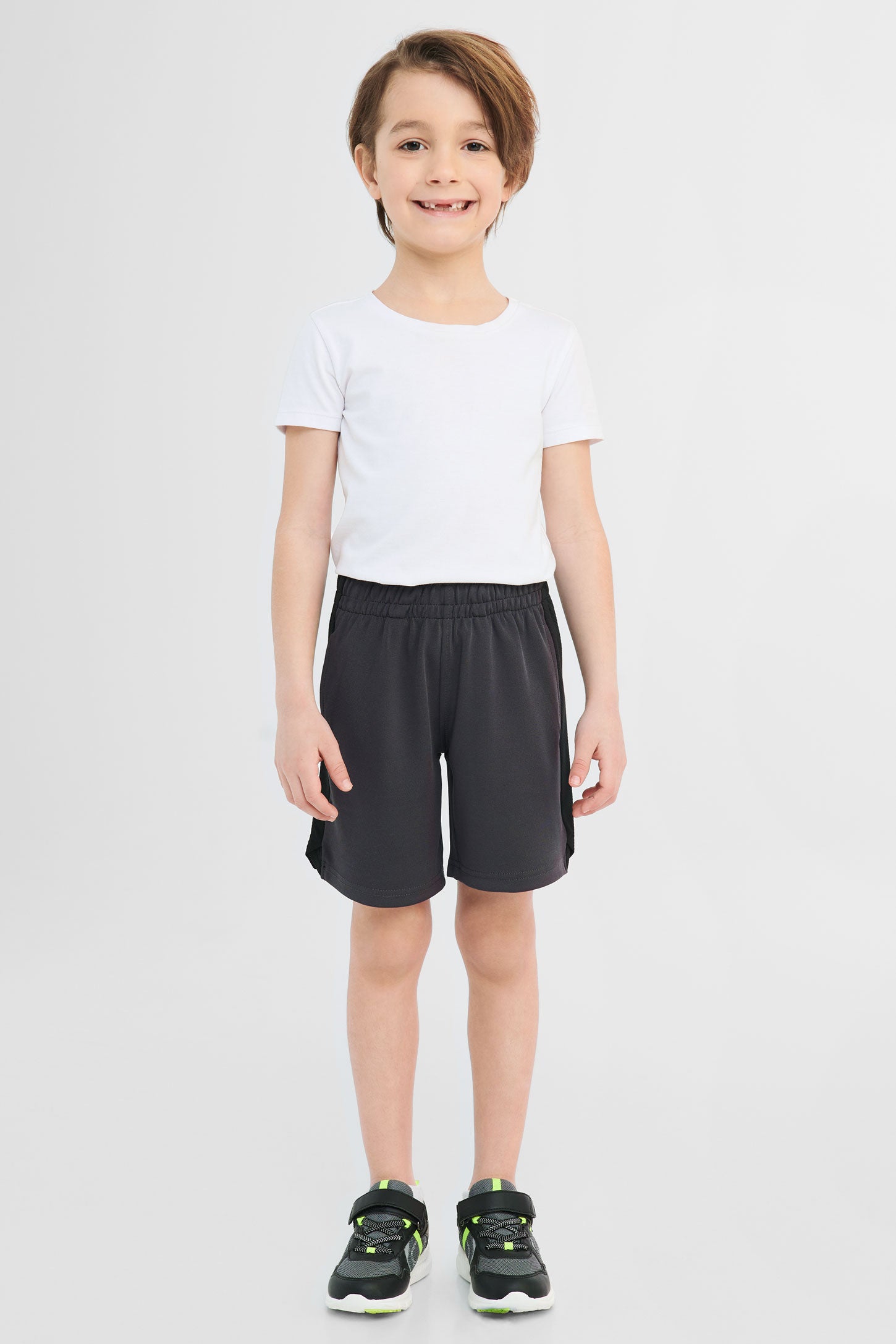 Short sportif - Enfant garçon && CHARBON