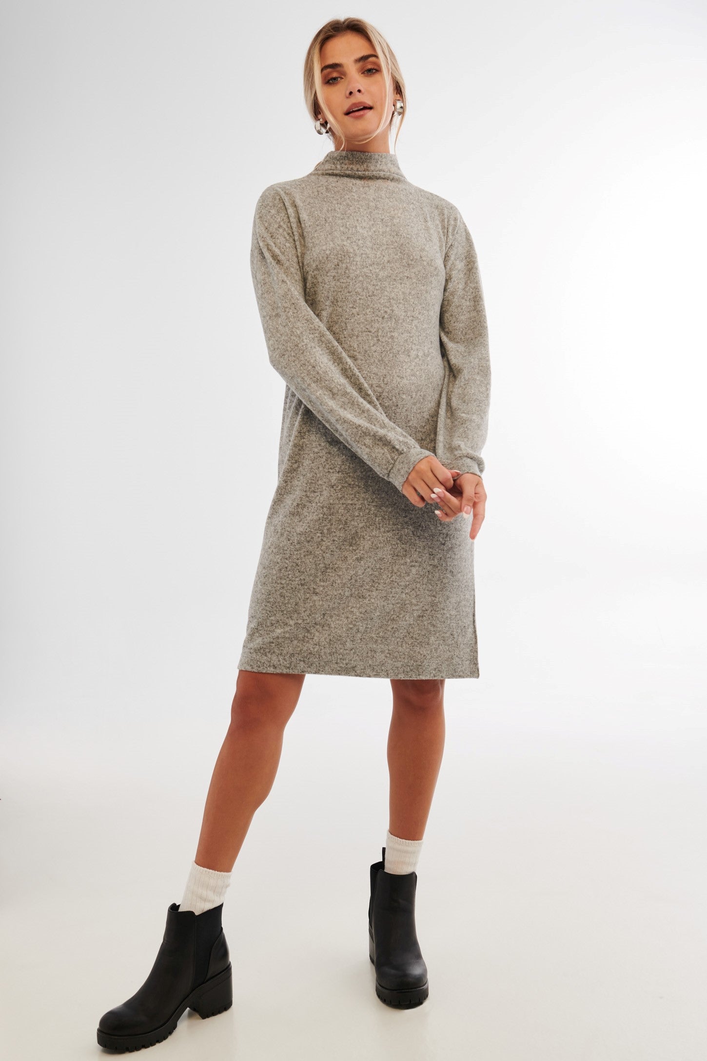 Robe col roulé en tricot - Femme && GRIS MIXTE