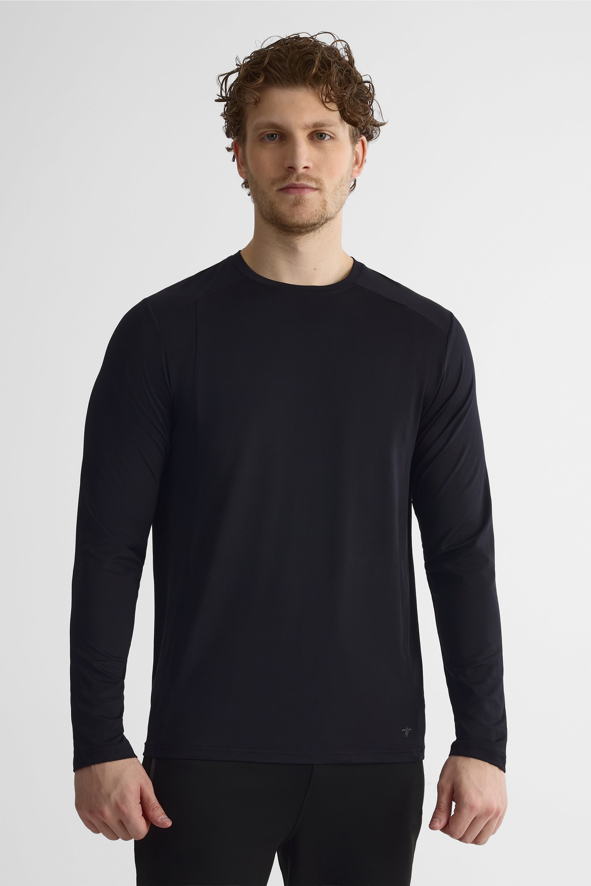 Chandail col rond manches longues athlétique - Homme && NOIR