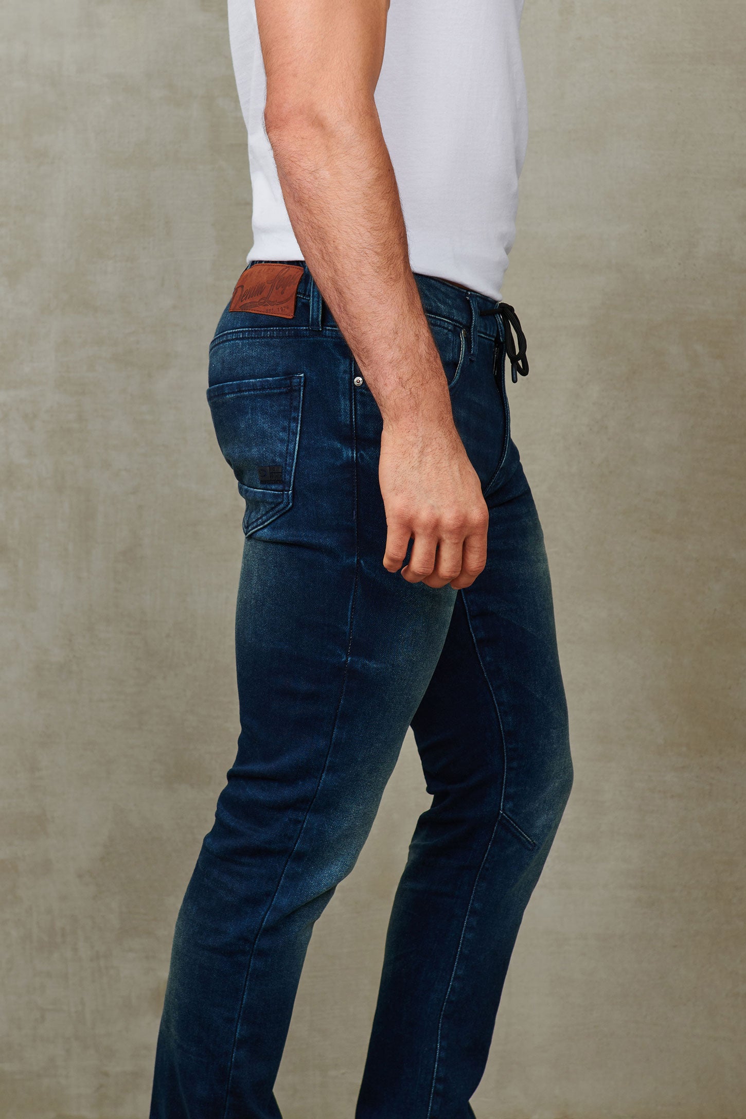 Jeans jambe étroite - Homme && INDIGO