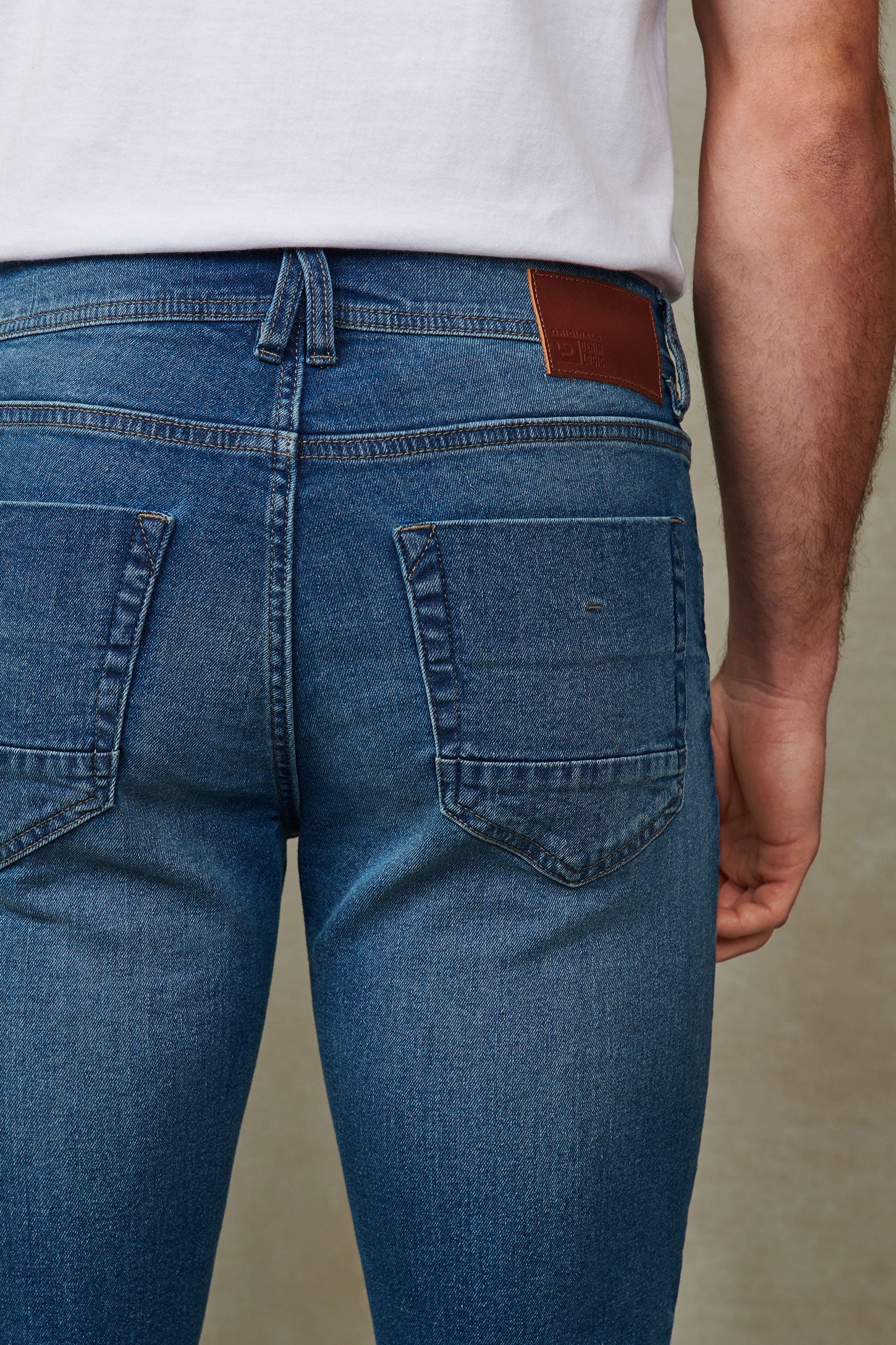 Jeans jambe étroite 32'' - Homme && BLEU MOYEN