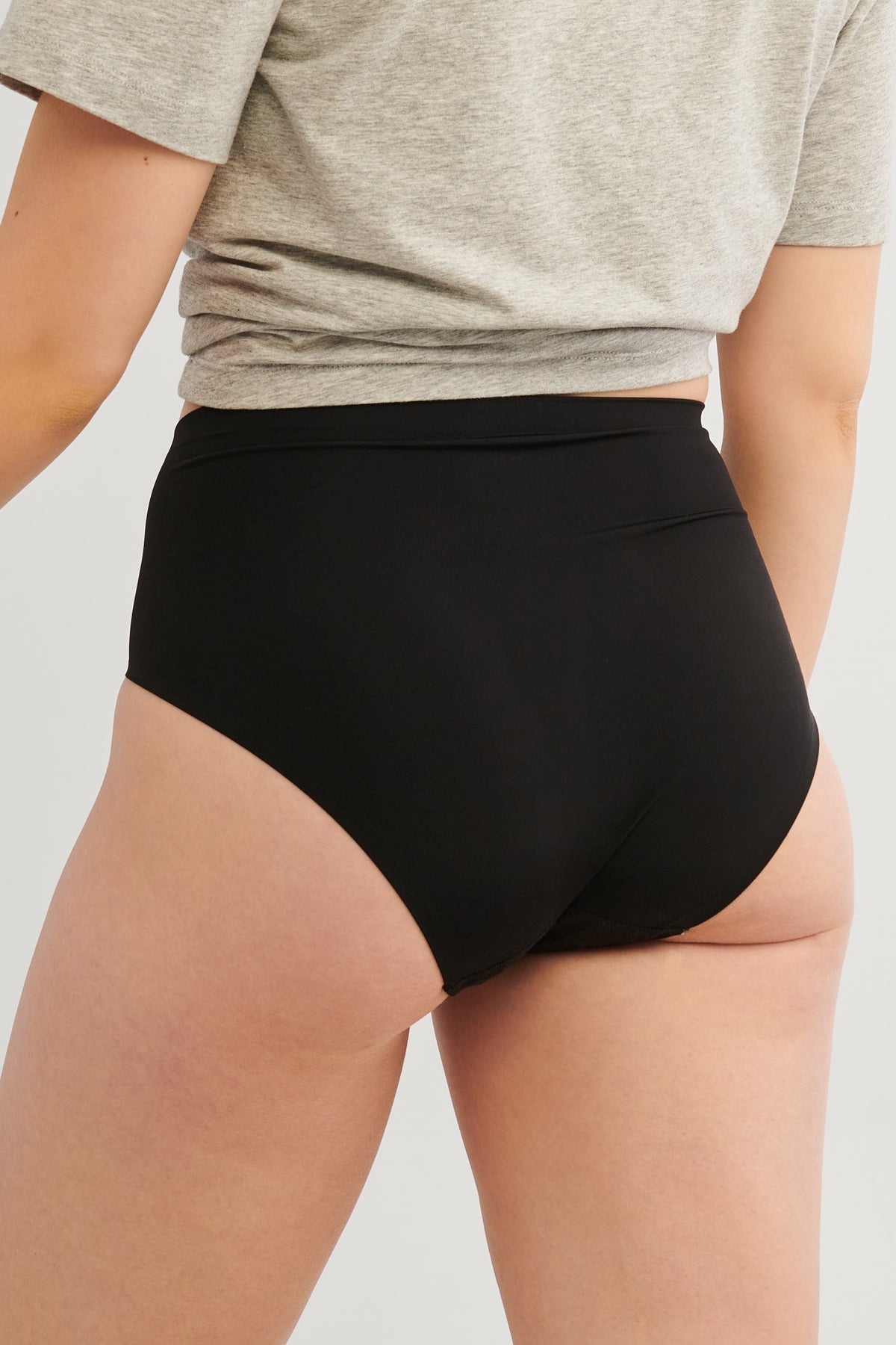 Culotte de maintien taille haute, 2/25$ - Femme && NOIR