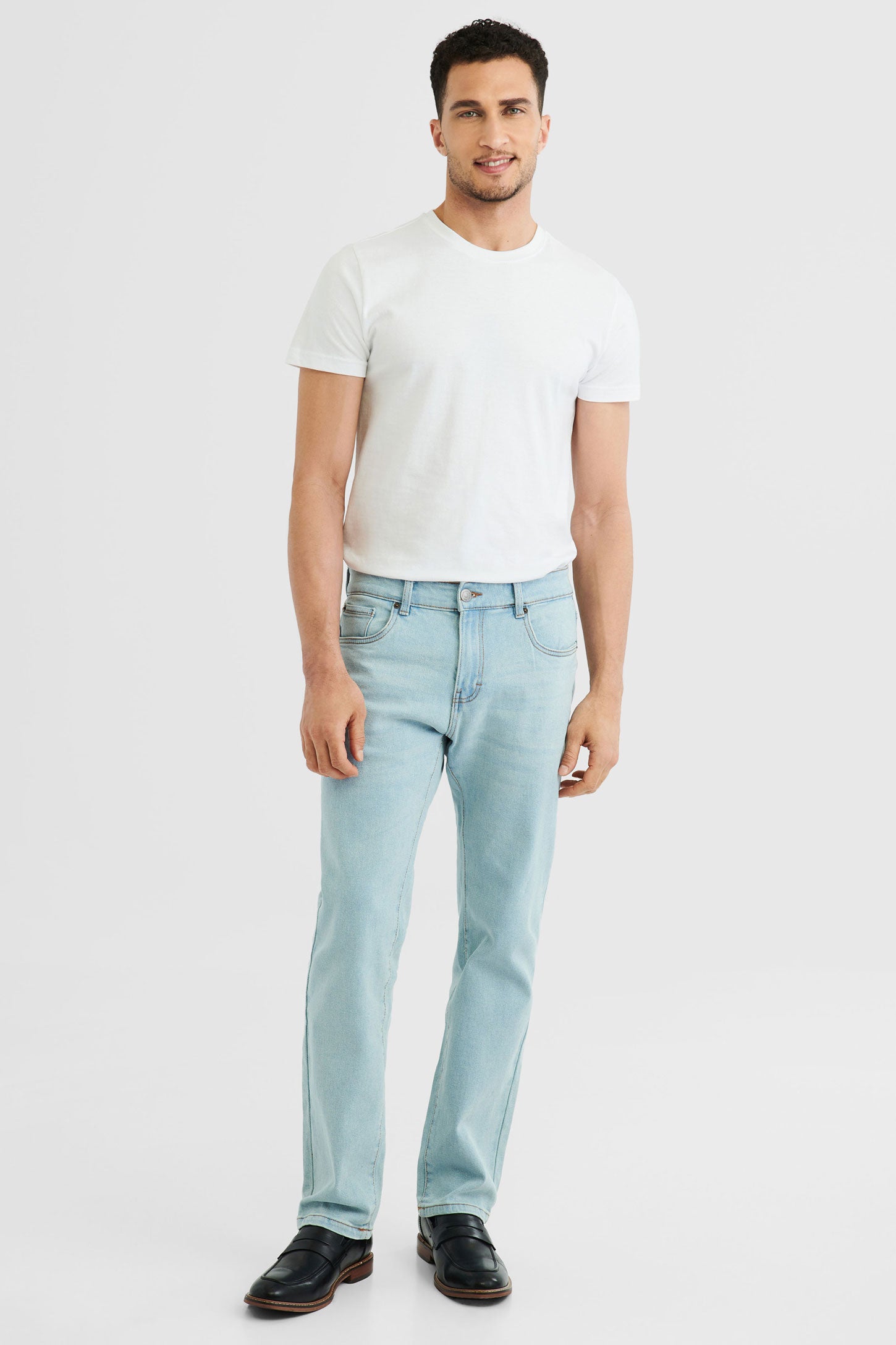 Jeans 5 poches, coupe régulière - Homme && BLEU CLAIR