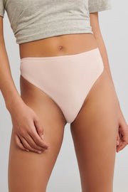 Culotte tanga en coton, 4/29$ - Femme && ROSE PALE