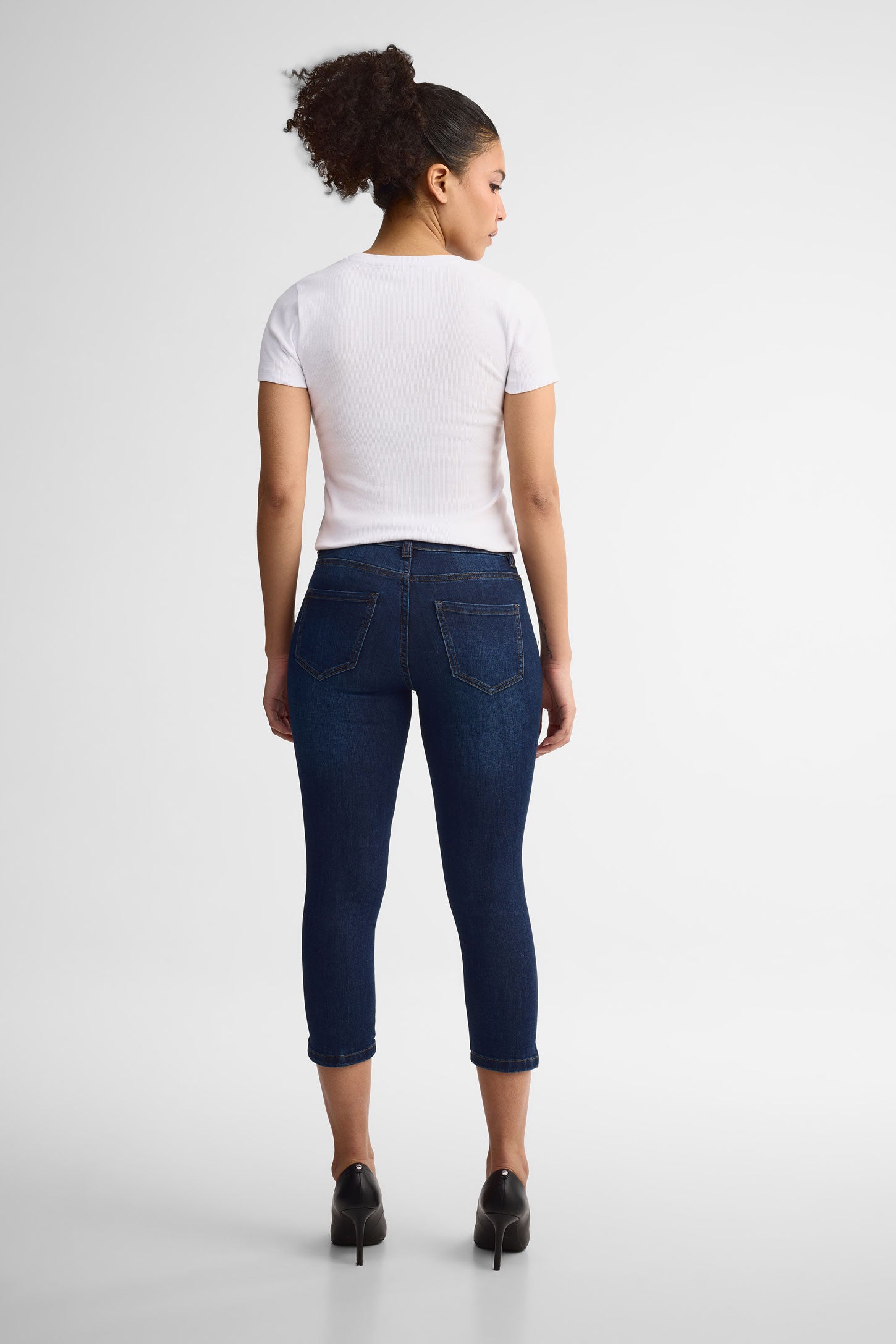 Capri 5 poches en jeans - Femme && BLEU FONCÉ
