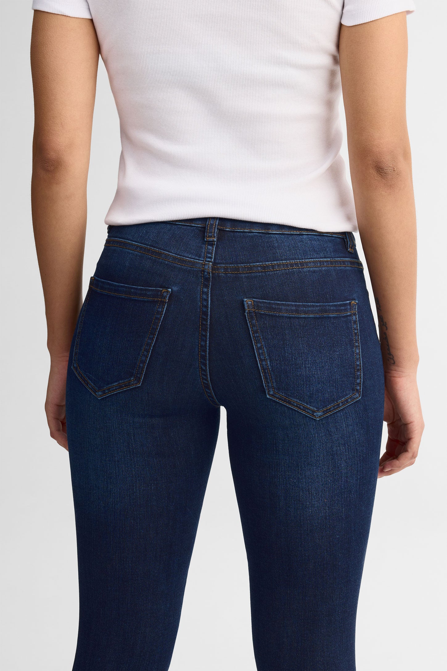 Capri 5 poches en jeans - Femme && BLEU FONCÉ