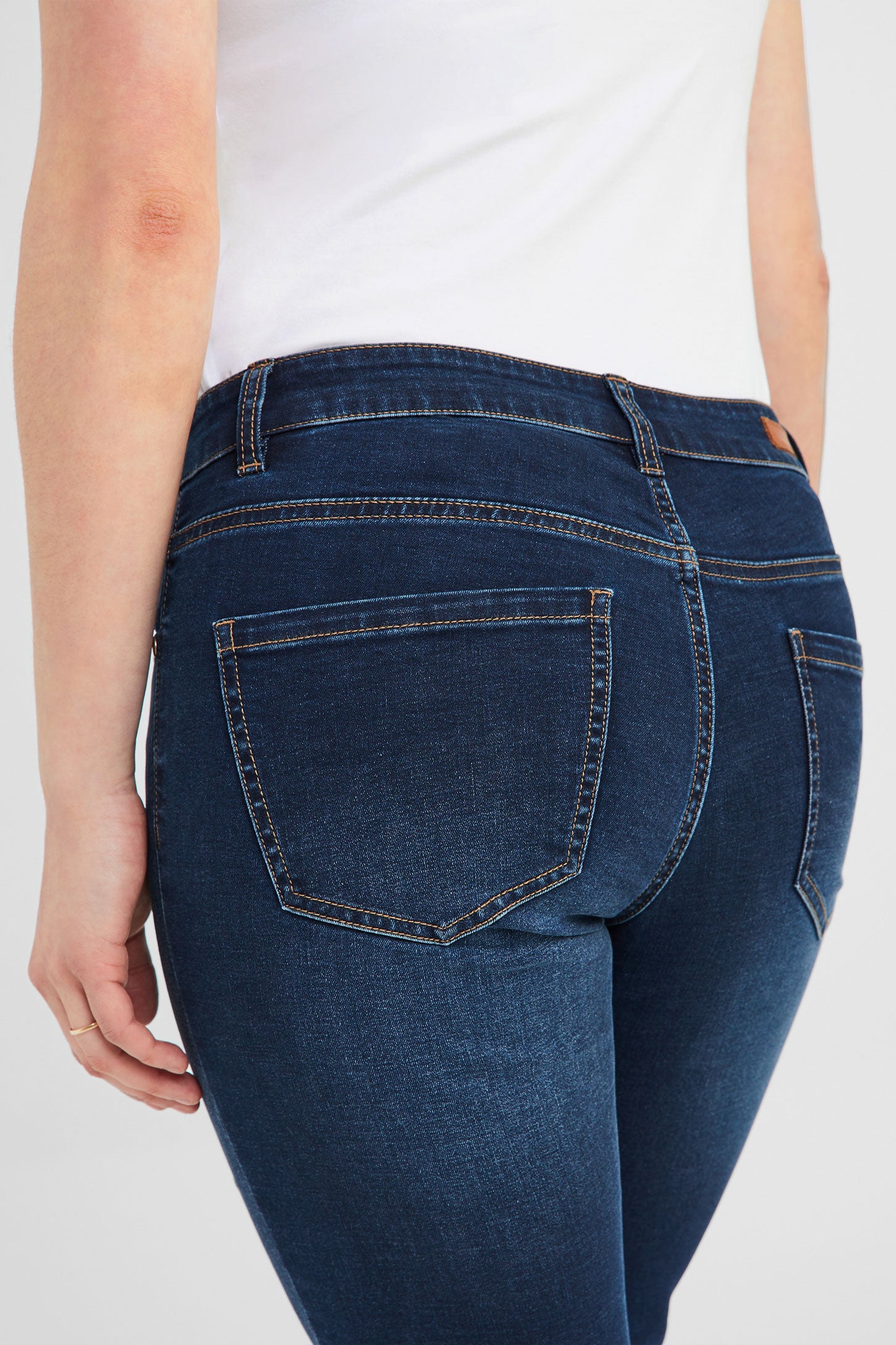 Capri 5 poches en jeans - Femme && BLEU FONCÉ