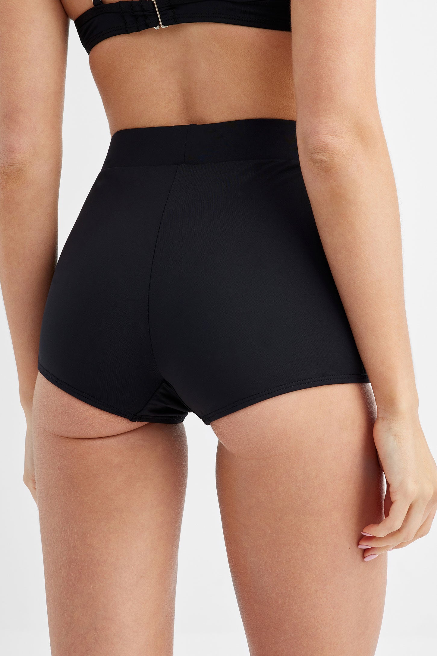 Culotte maillot de bain garçonne, 2/40$ - Femme && NOIR
