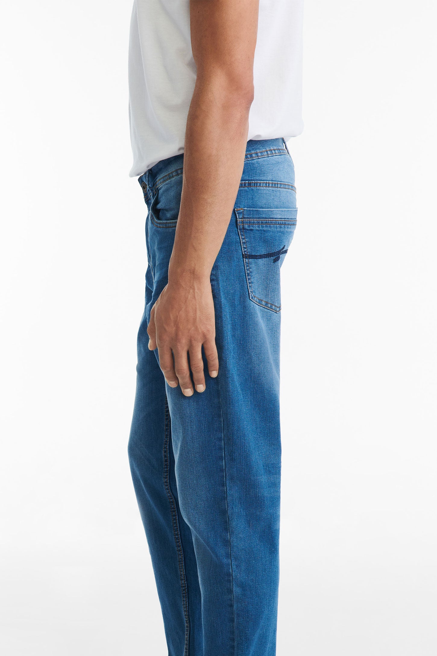 Jeans 5 poches coupe confort 32'' - Homme && INDIGO FONCÉ MOY