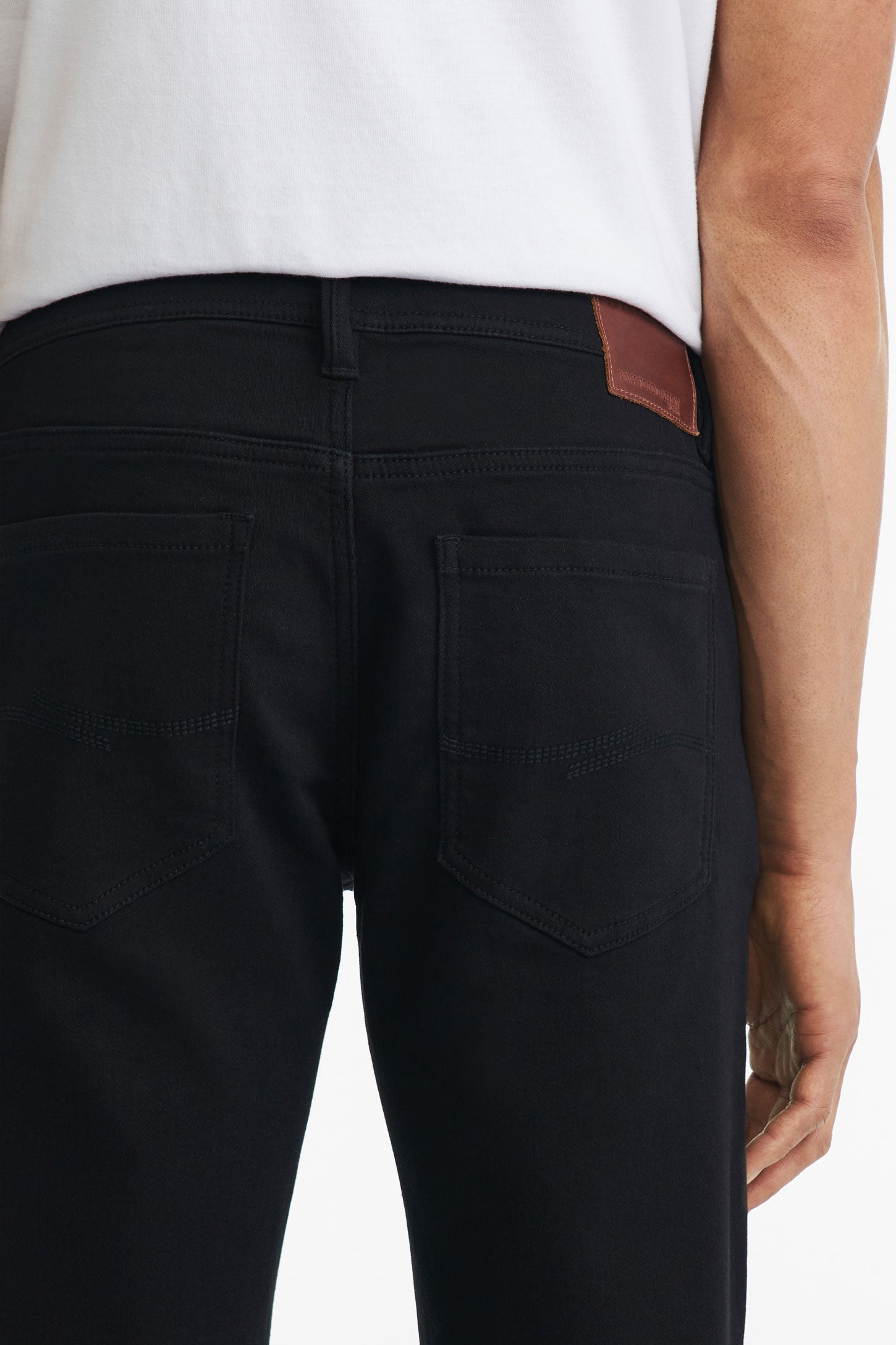 Jeans 5 poches coupe ajustée 34'' - Homme && NOIR