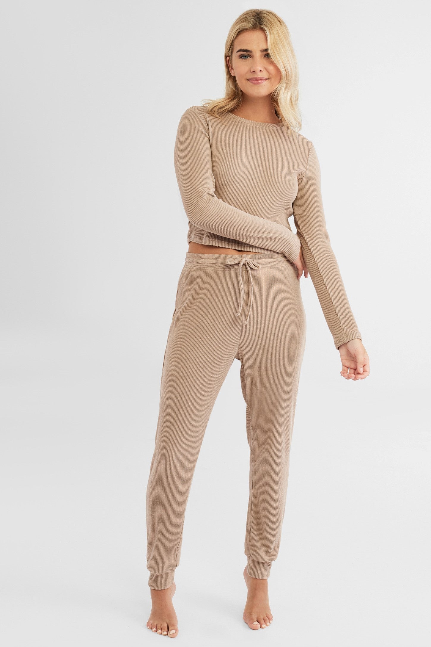 Chandail pyjama coupe écourtée - Femme && BEIGE