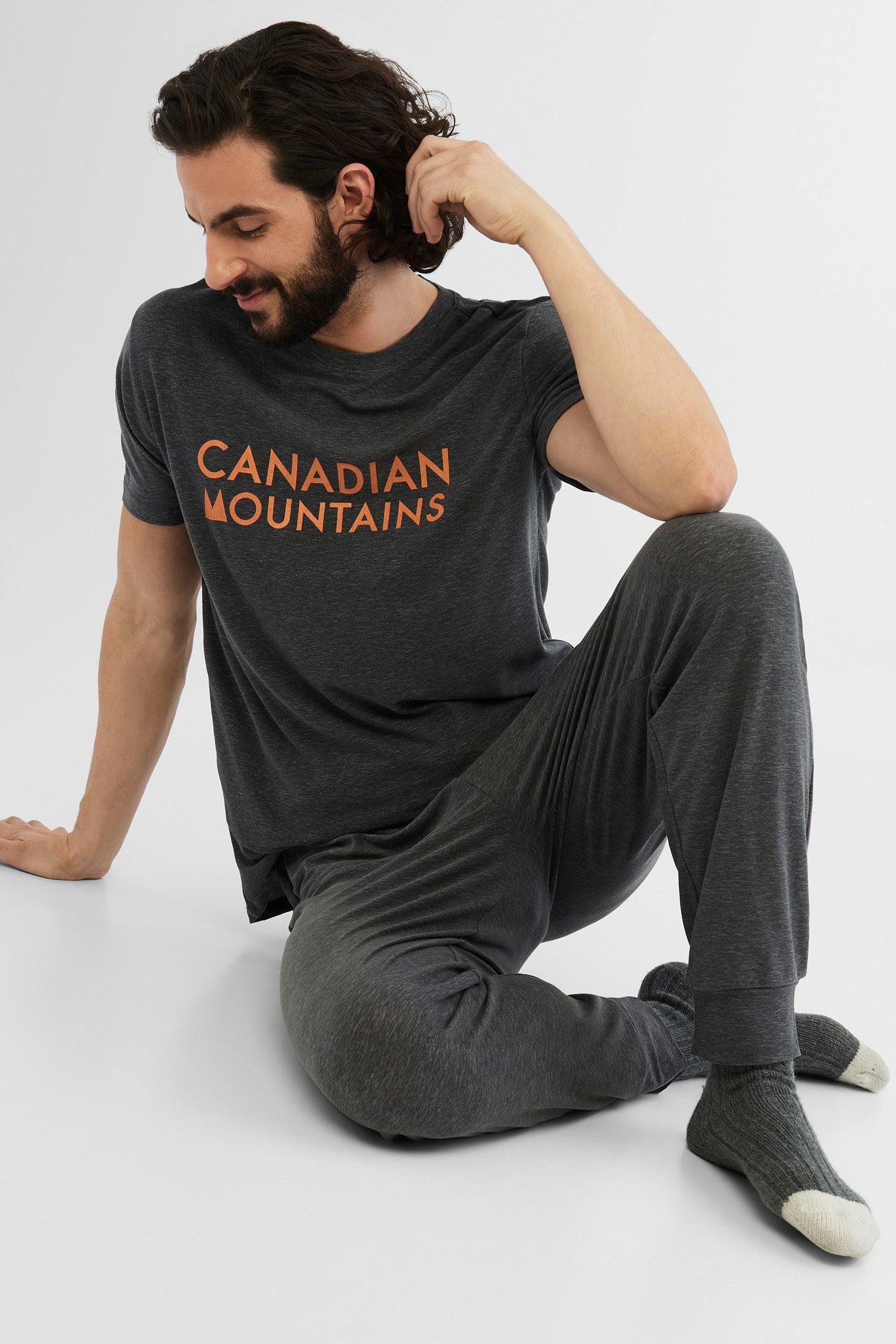 T-shirt pyjama, 2/40$ - Homme && CHARBON MIXTE