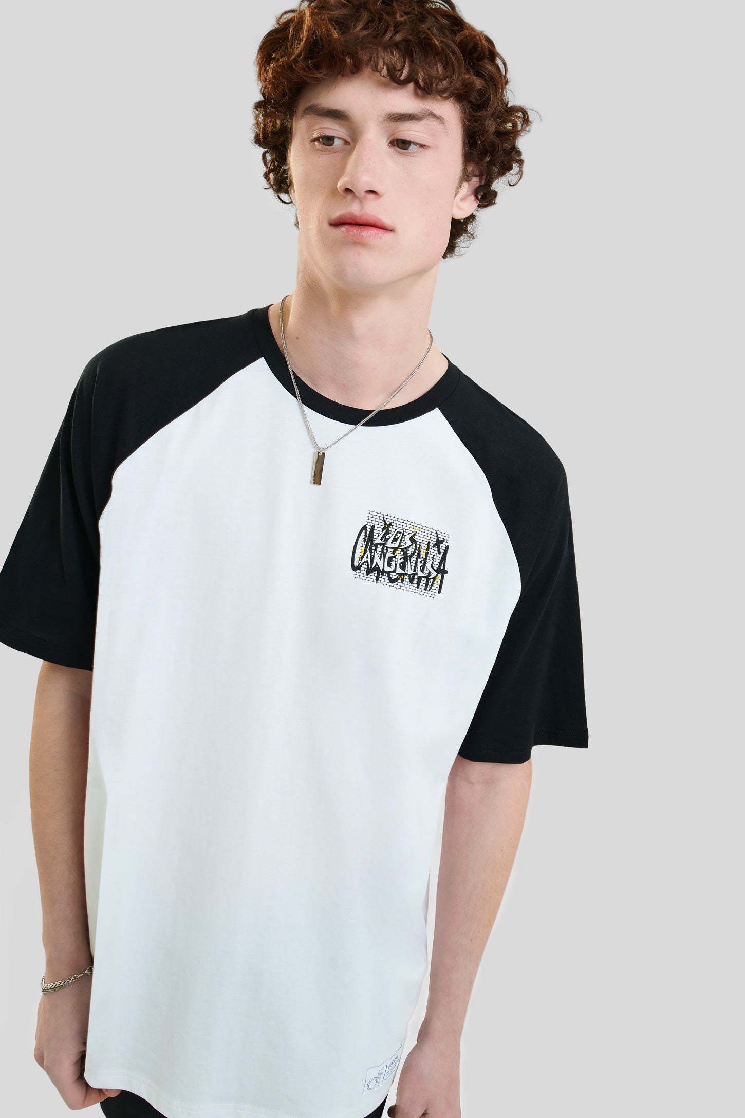 T-shirt manches courtes raglan en coton - Homme && NOIR/MULTI