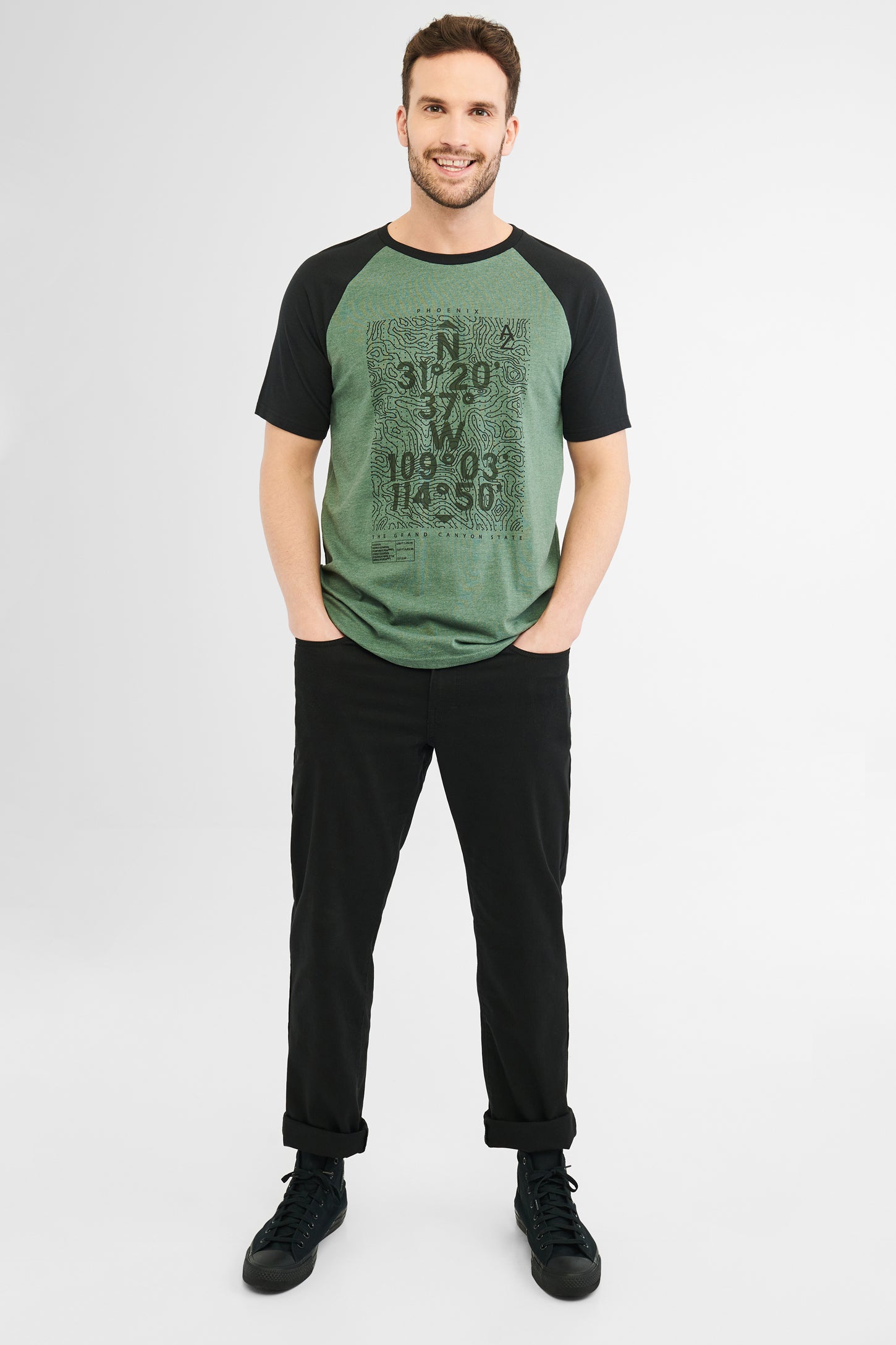 T-shirt imprimé en coton, 2/30$ - Homme && KAKI/MULTI
