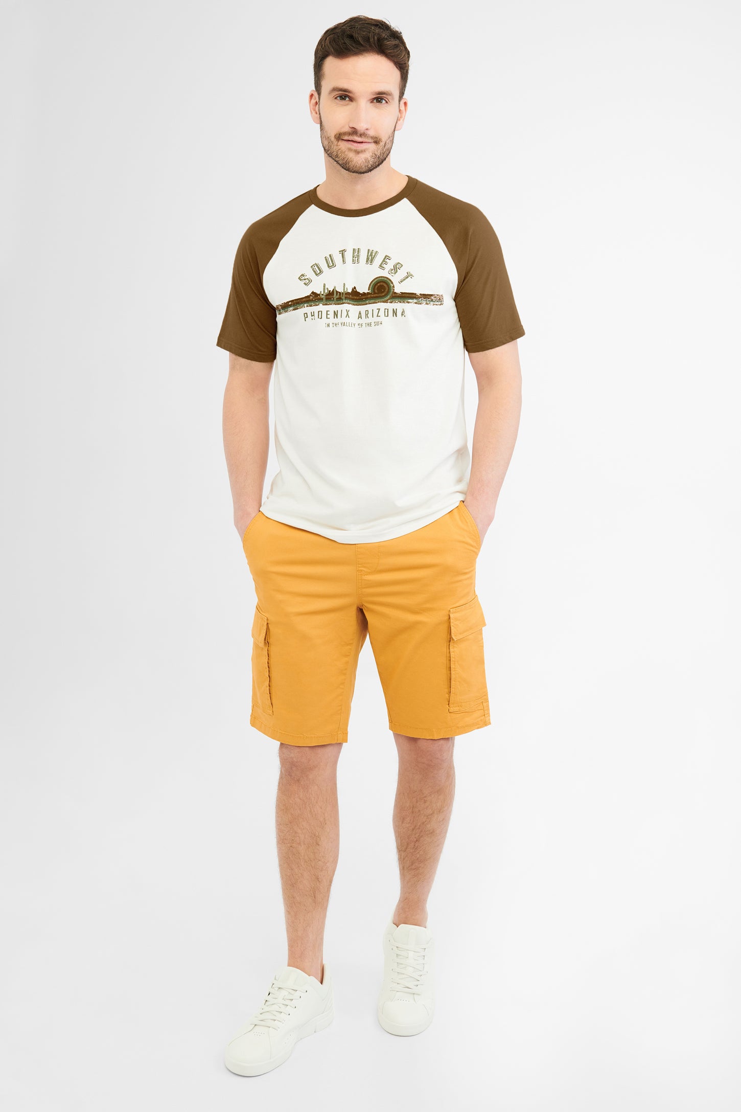 T-shirt imprimé en coton, 2/30$ - Homme && CREME MULTI