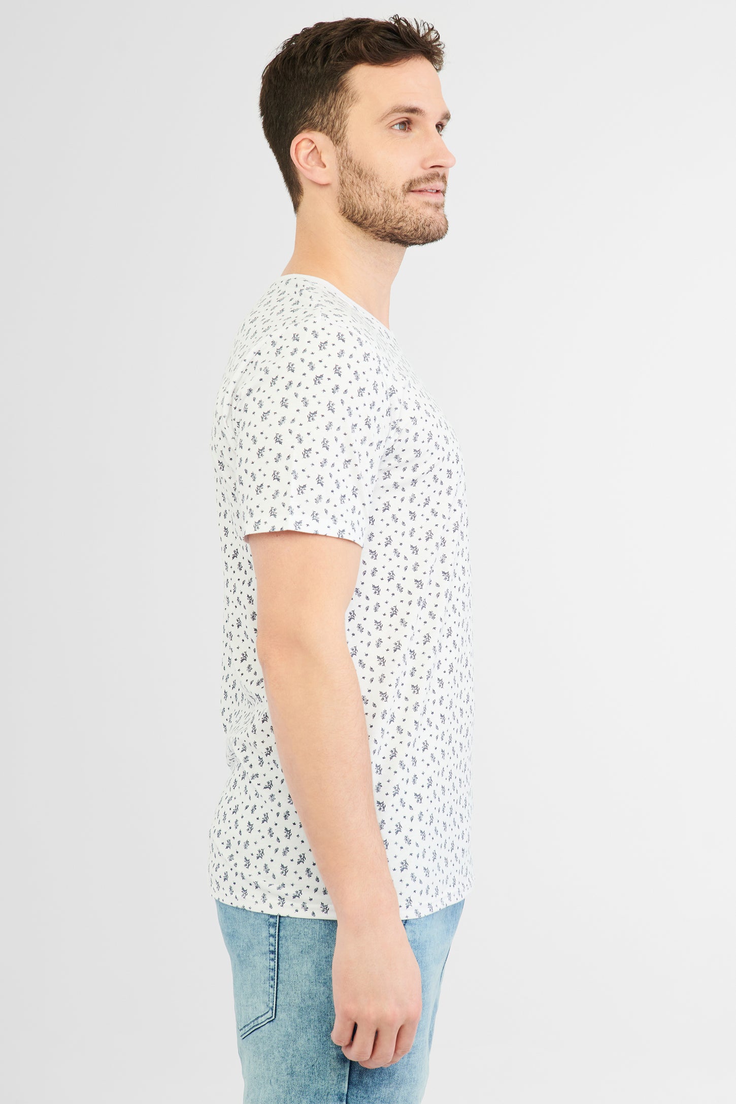 T-shirt imprimé en coton, 2/30$ - Homme && BLANC MULTI