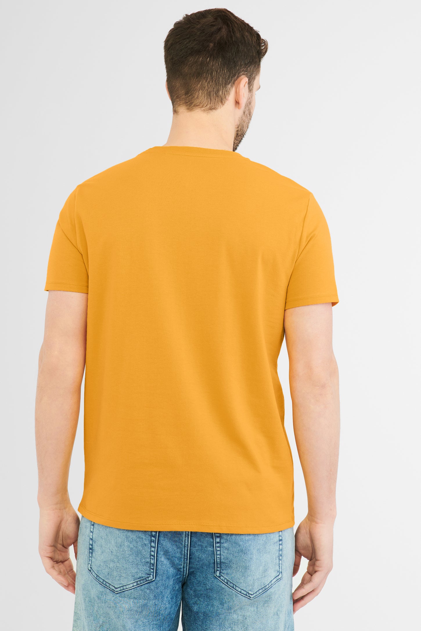 T-shirt à poche en coton, 2/30$ - Homme && JAUNE