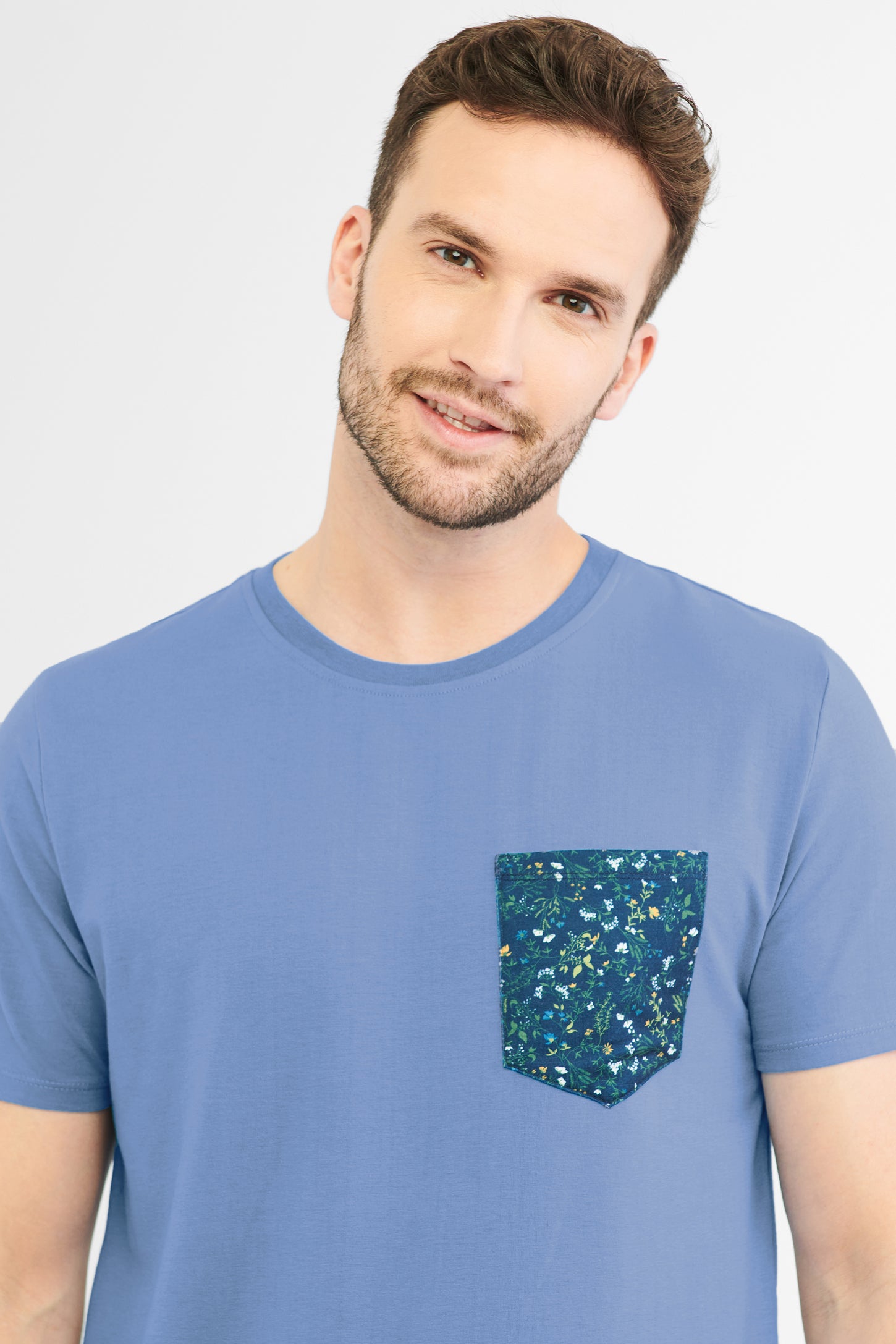 T-shirt à poche en coton, 2/30$ - Homme && BLEU