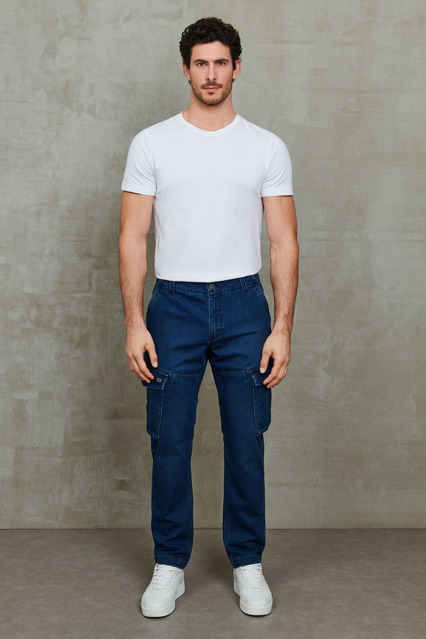 Jeans cargo coupe ajustée - Homme && DENIM FONCE