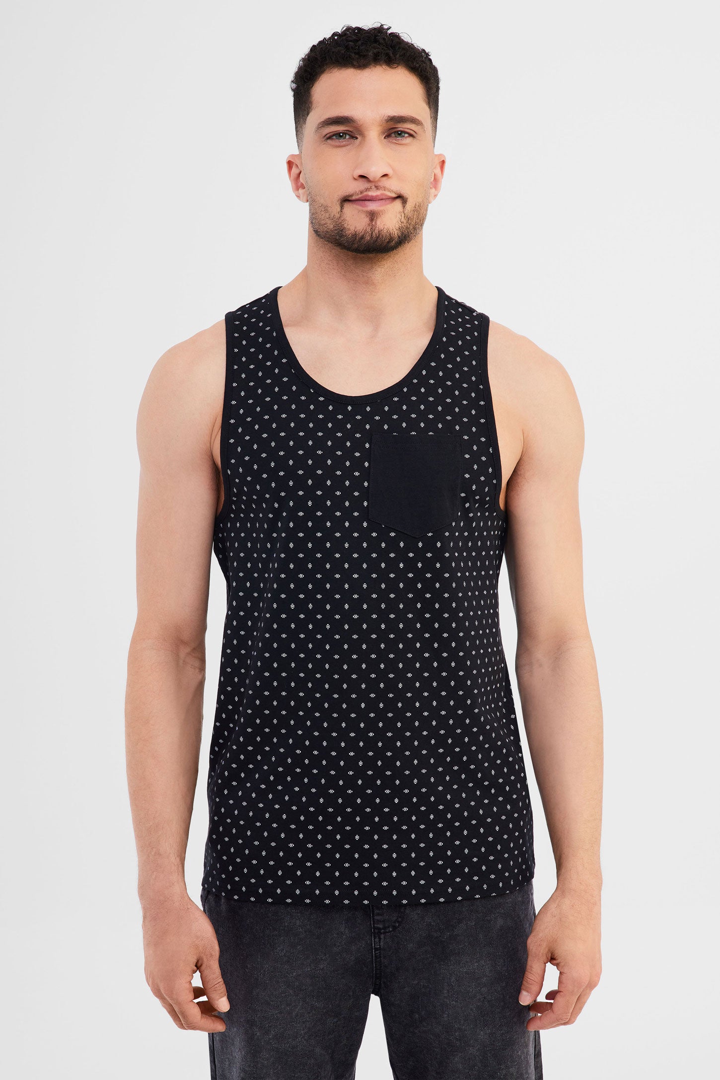 Camisole à poche en coton, 2/30$ - Homme && NOIR/MULTI