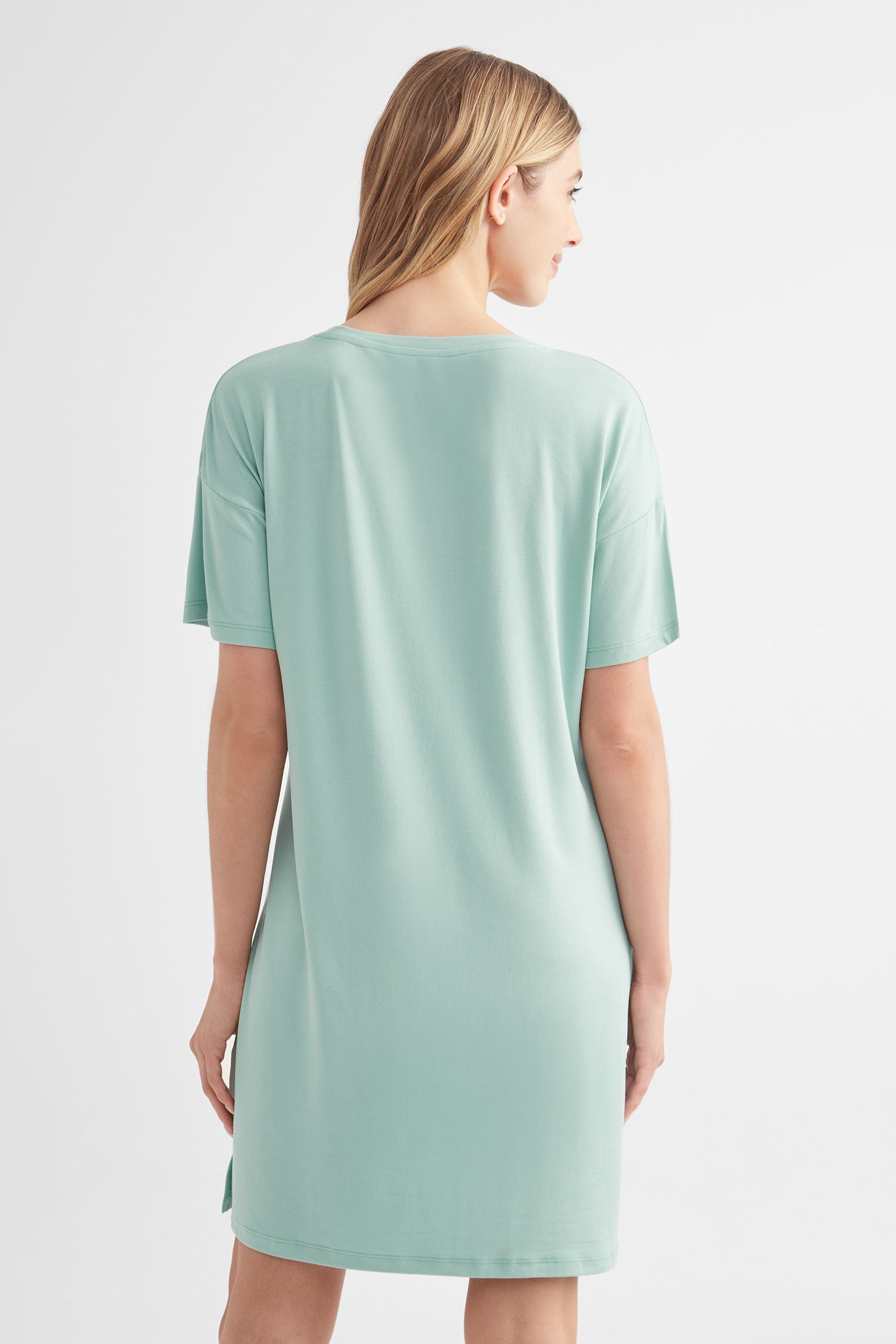 Robe de nuit manches courtes - Femme && TURQUOISE