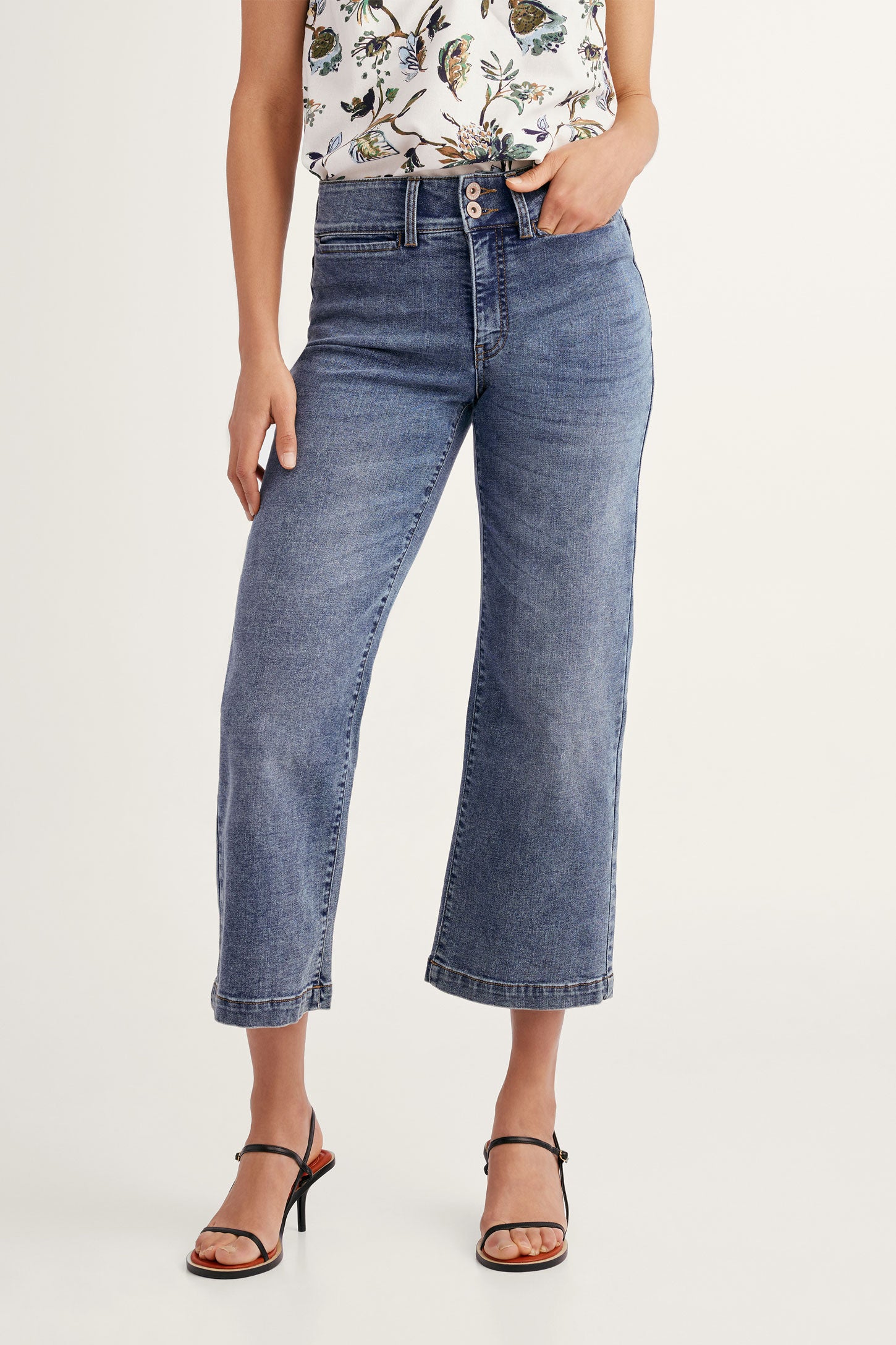 Jeans coupe écourtée évasée - Femme && DENIM MOYEN