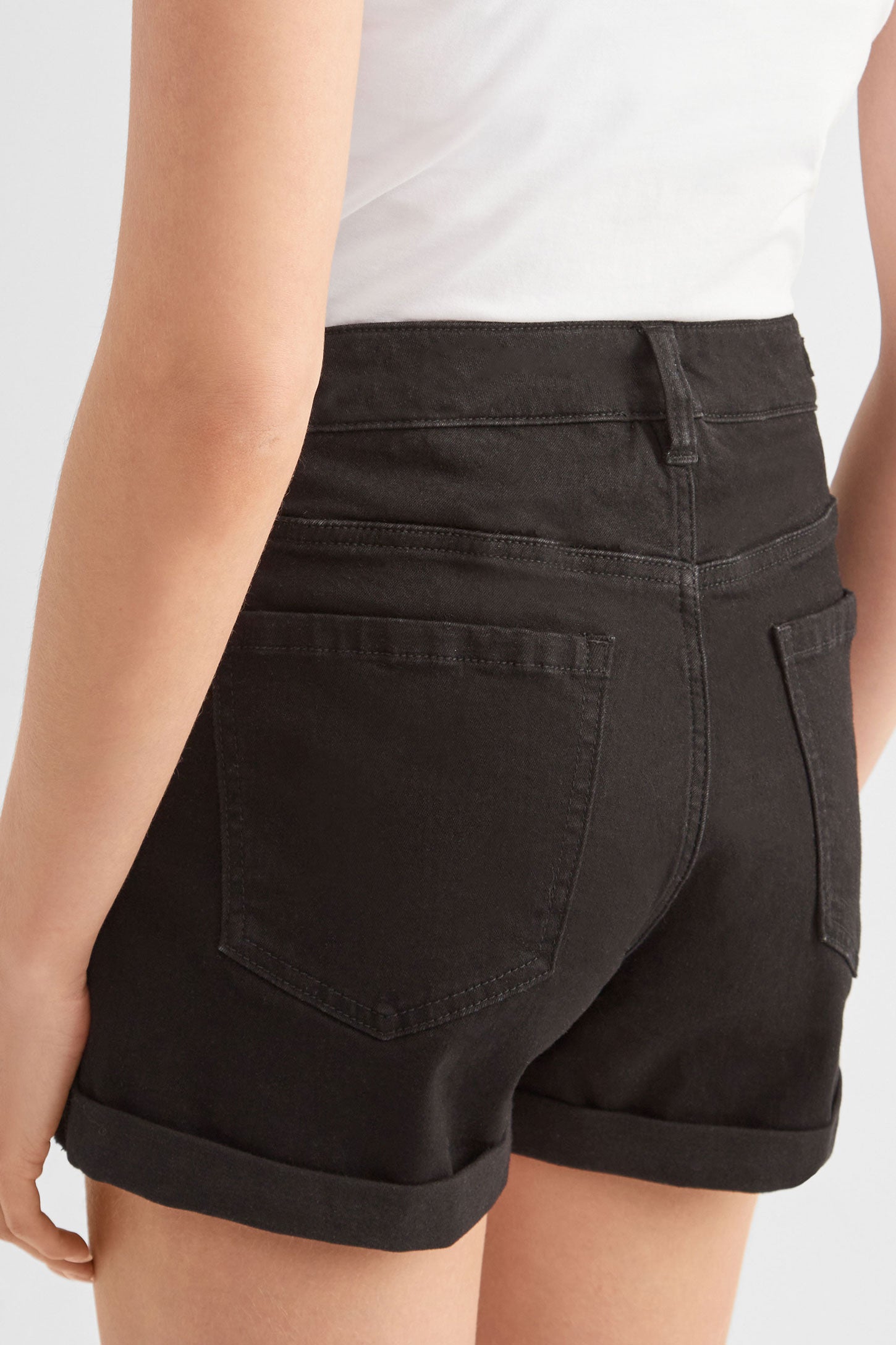 Short 5 poches en jean - Femme && DENIM NOIR