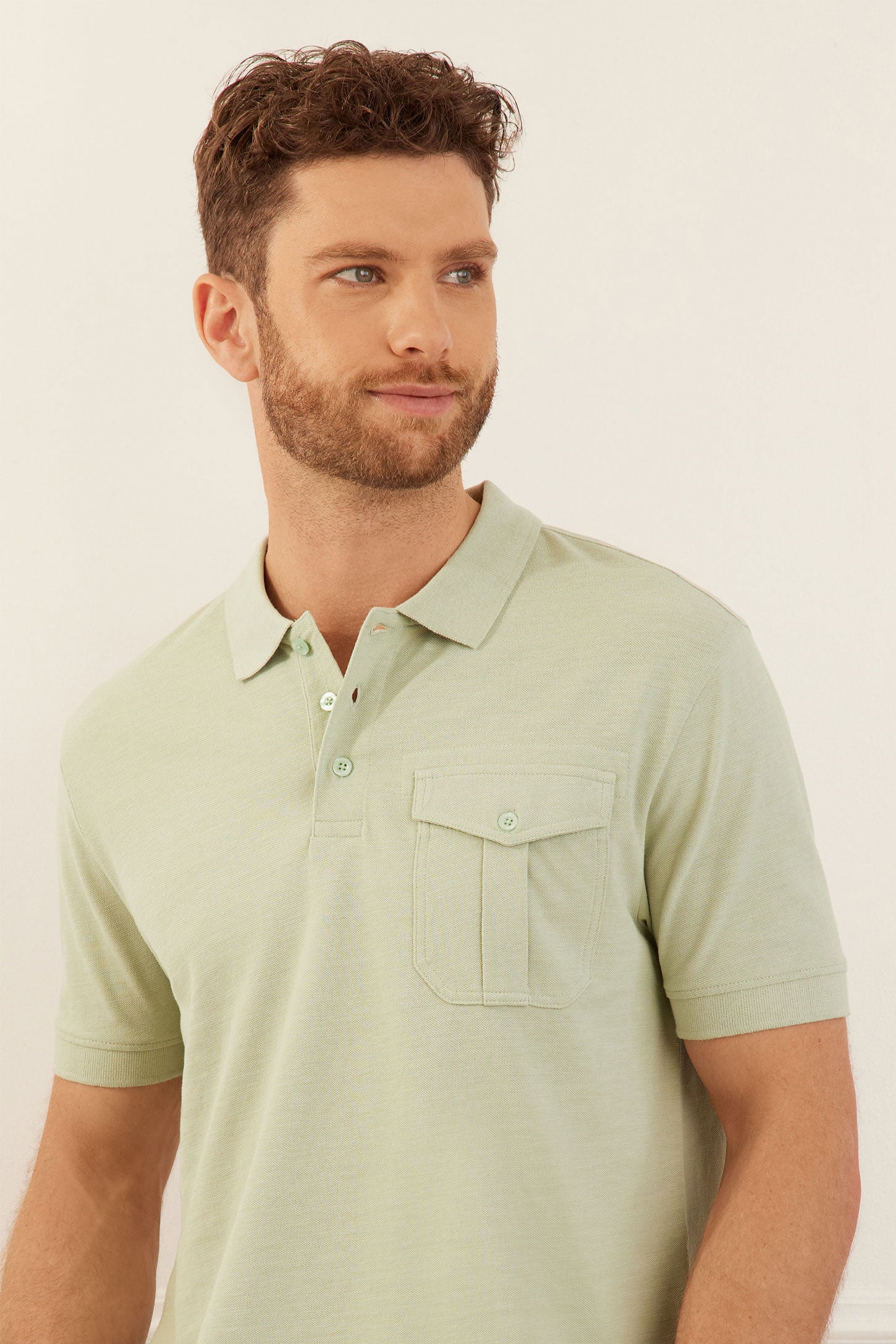 Polo manches courtes en coton piqué - Homme && VERT