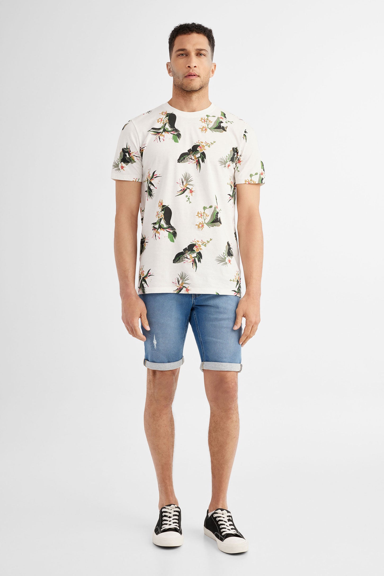T-shirt imprimé en coton, 2/30$ - Homme && BLANC CASSÉ