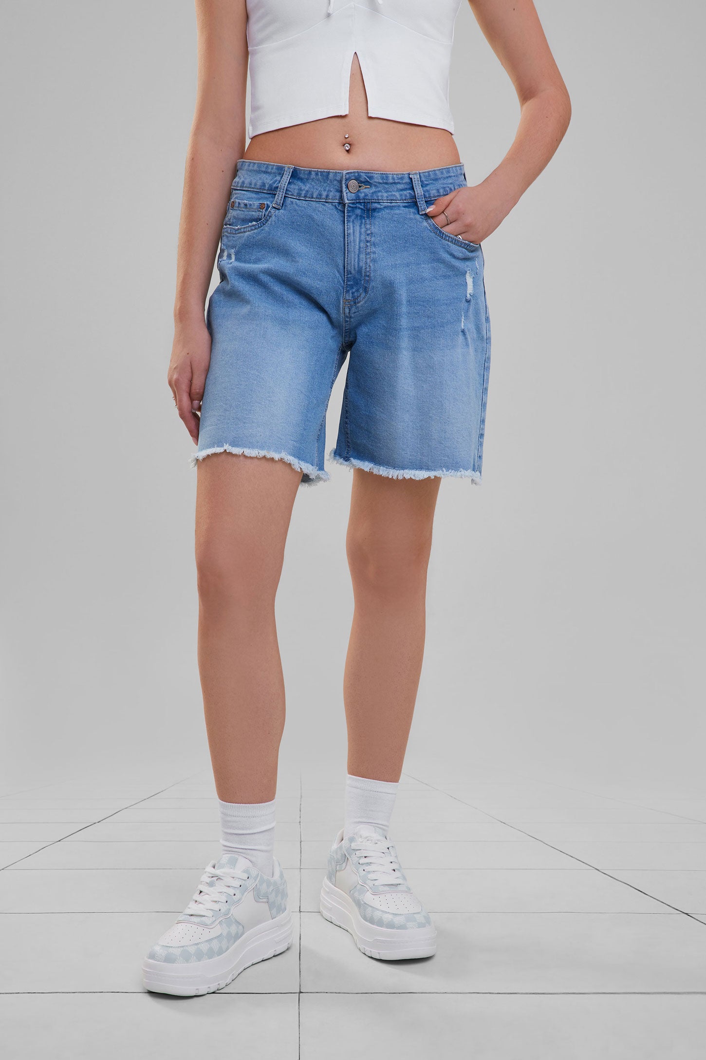 Ripped jeans Bermuda Women